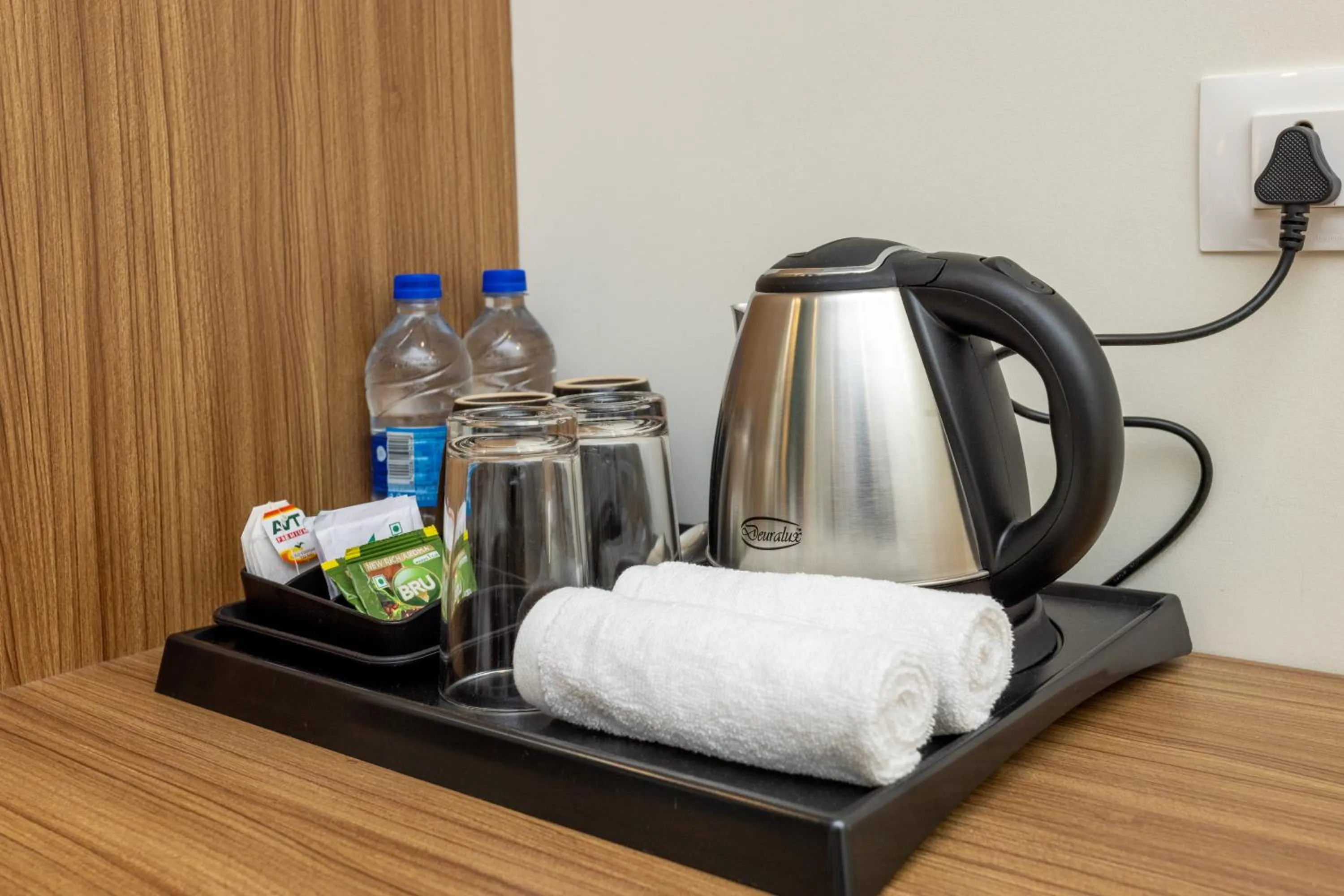 Coffee/tea facilities in ESAA Airport Hotel