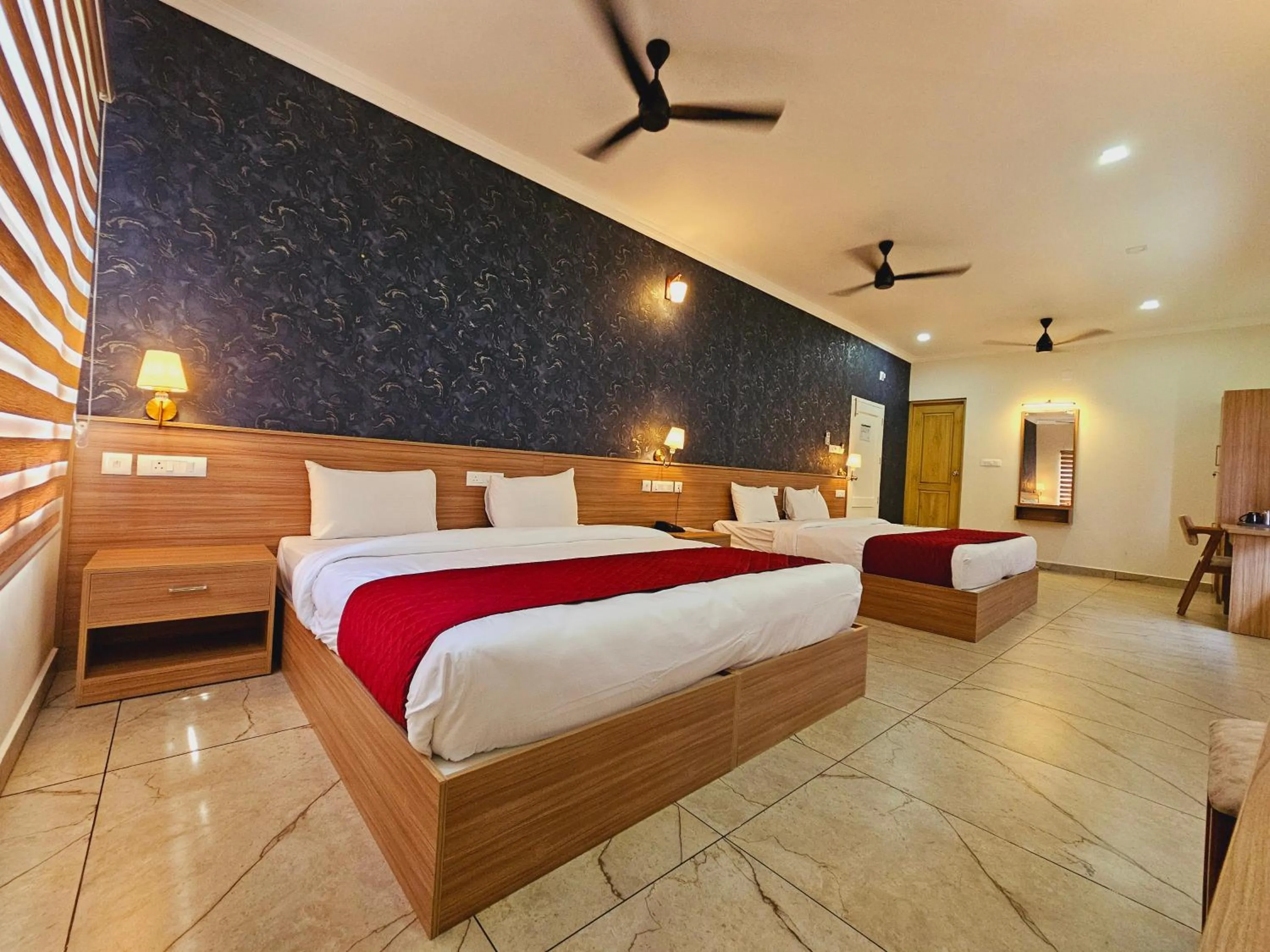 Family, Bed in ESAA Airport Hotel