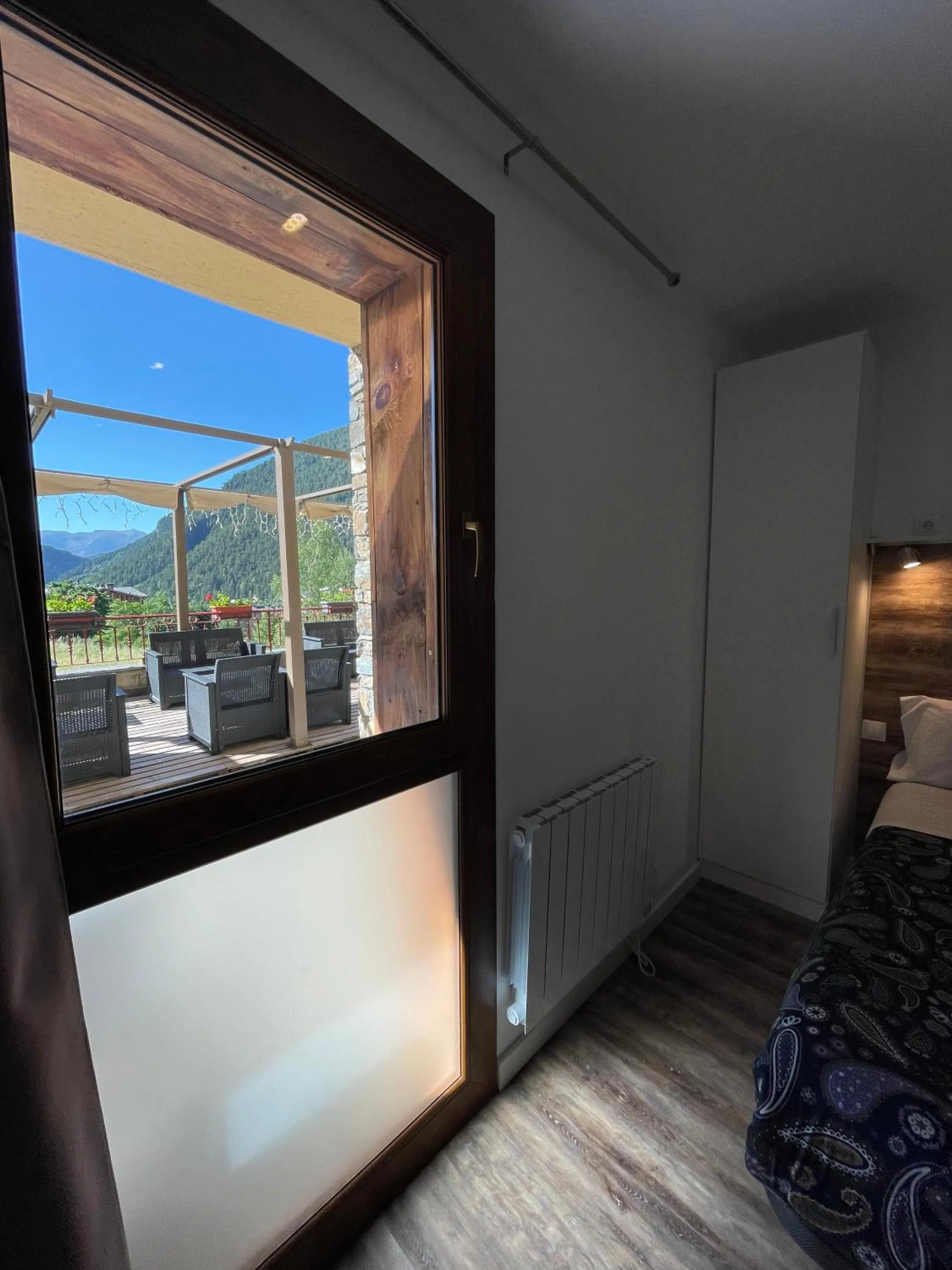 Garden view, Bed in Aparthotel Sant Andreu