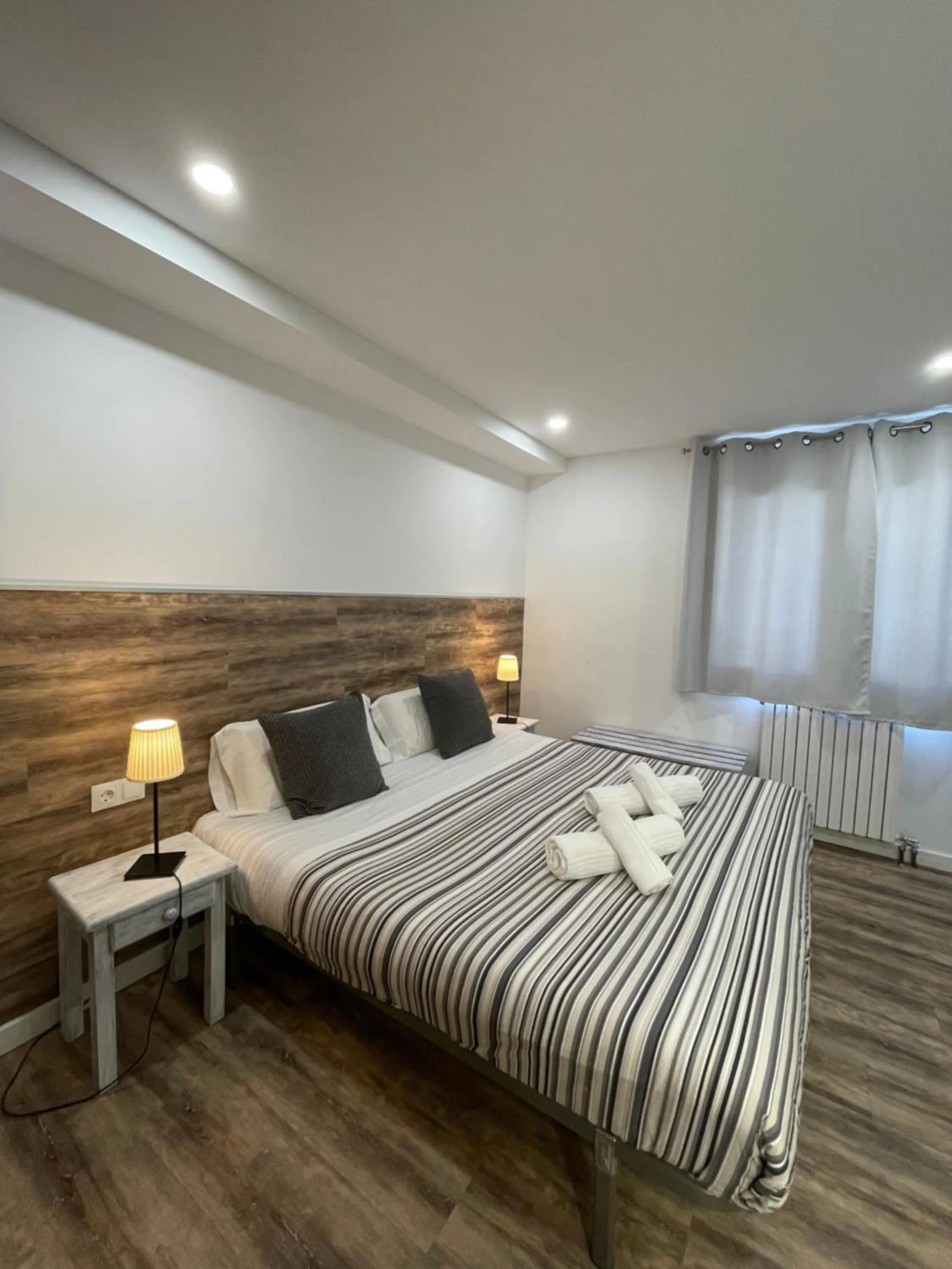 Bed in Aparthotel Sant Andreu