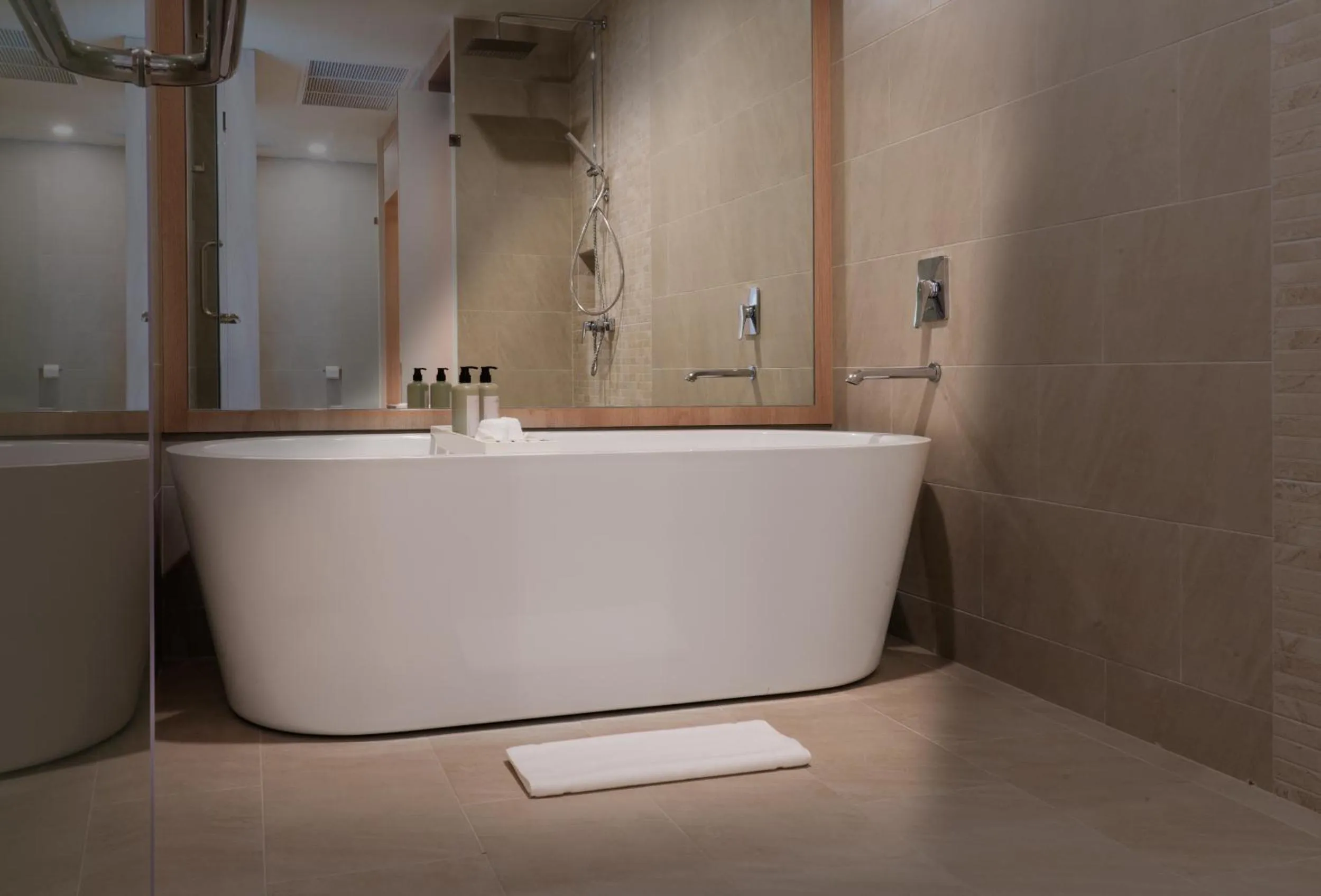 Bathroom in Niranapa Boutique Resort