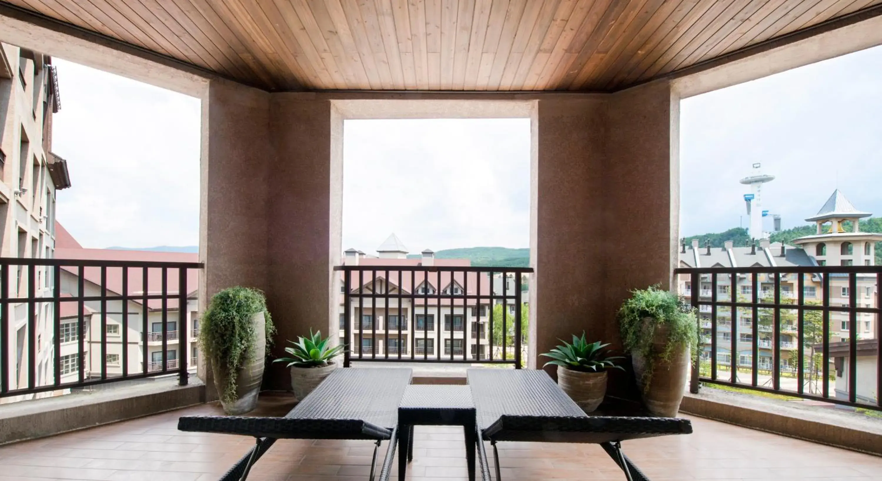 Property building in Holiday Inn Resort Alpensia Pyeongchang by IHG Property building in Holiday Inn Resort Alpensia Pyeongchang by IHG