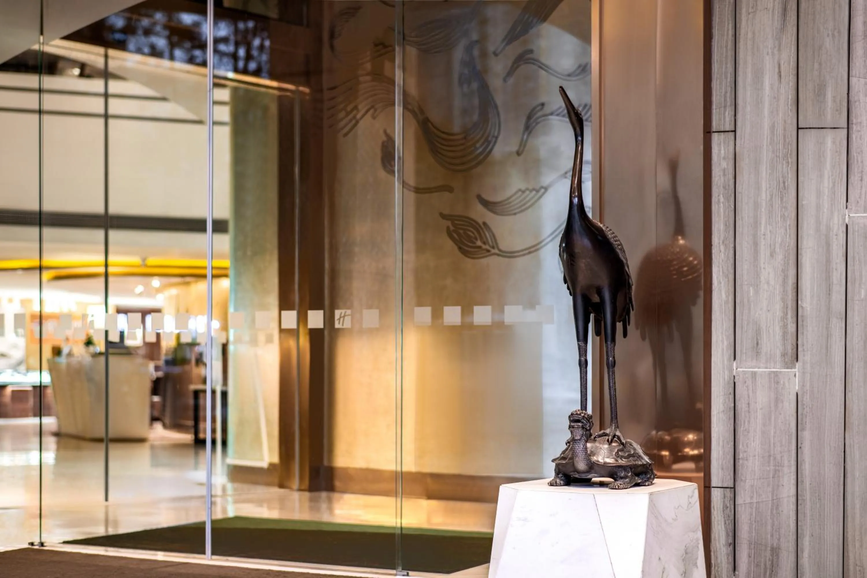 Lobby or reception in Holiday Inn Kunming City Centre by IHG