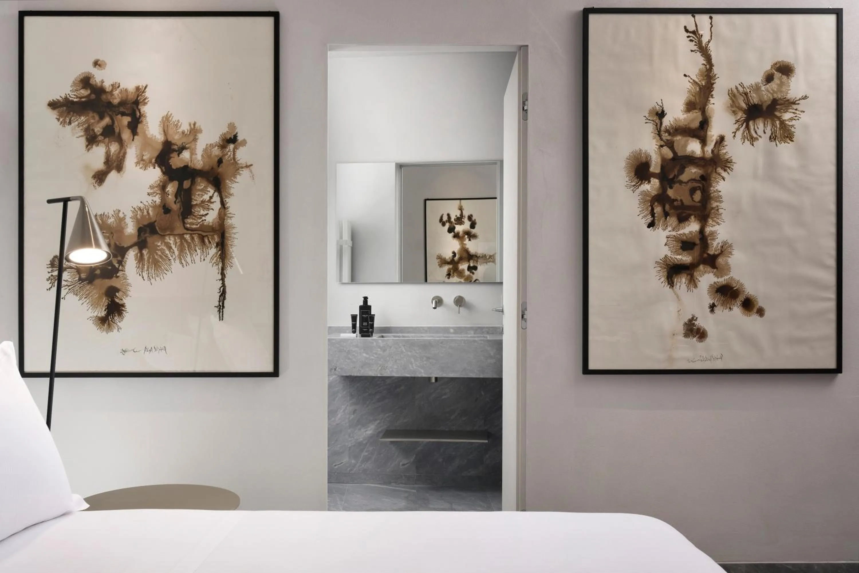 Decorative detail, Bed in The Bank - Locanda della Posta Dependance