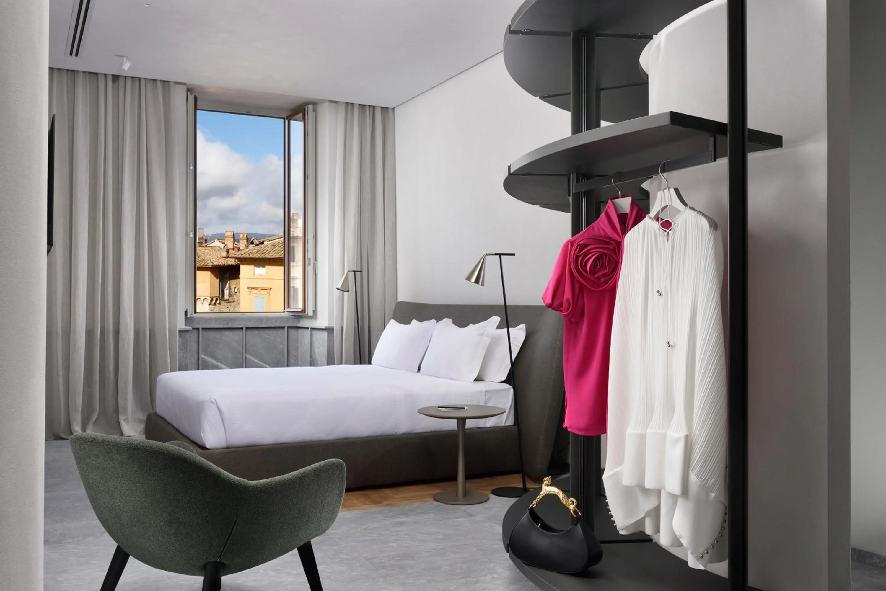 Photo of the whole room, Bed in The Bank - Locanda della Posta Dependance