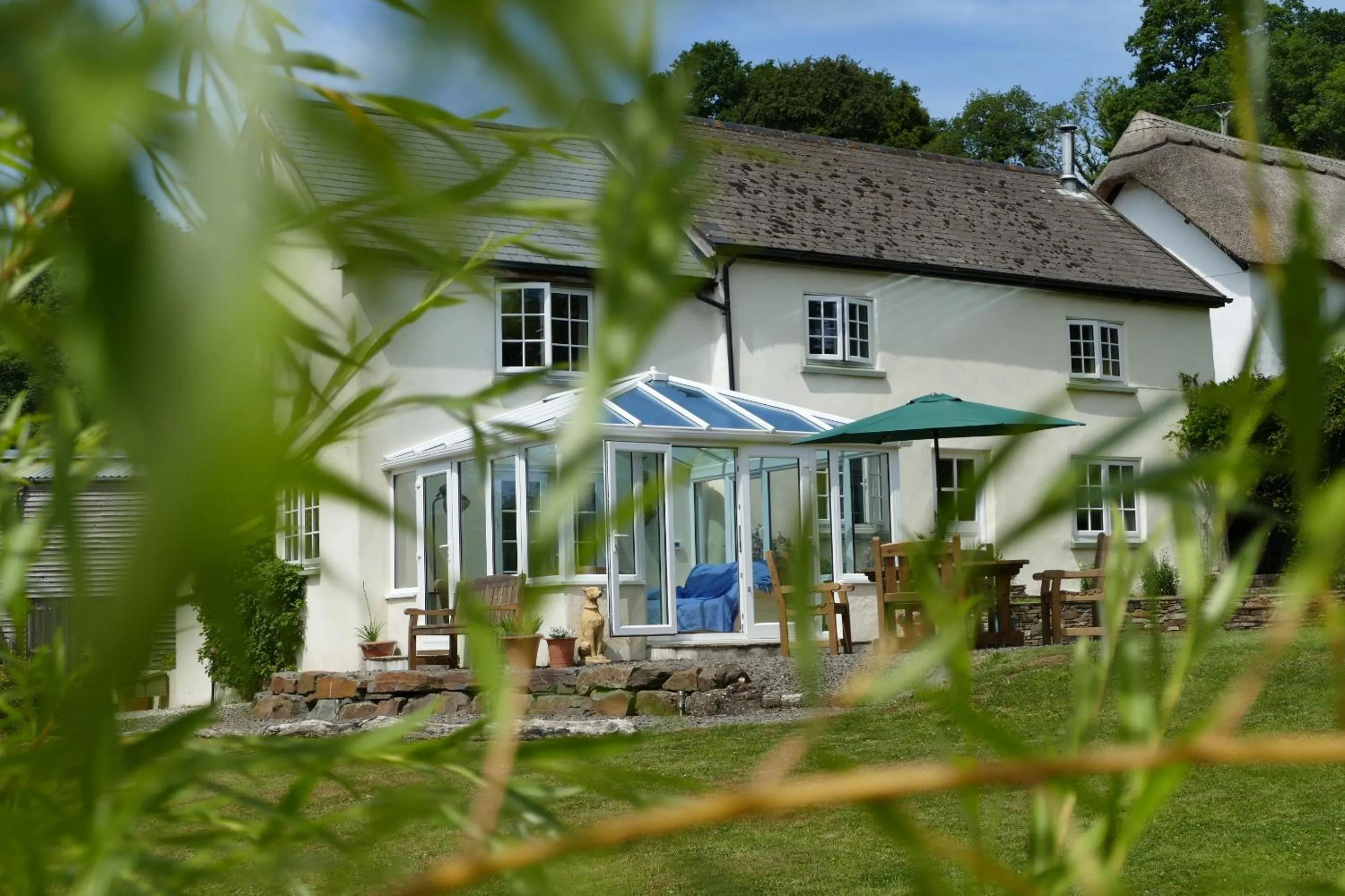 Property building in Meadowland Farm