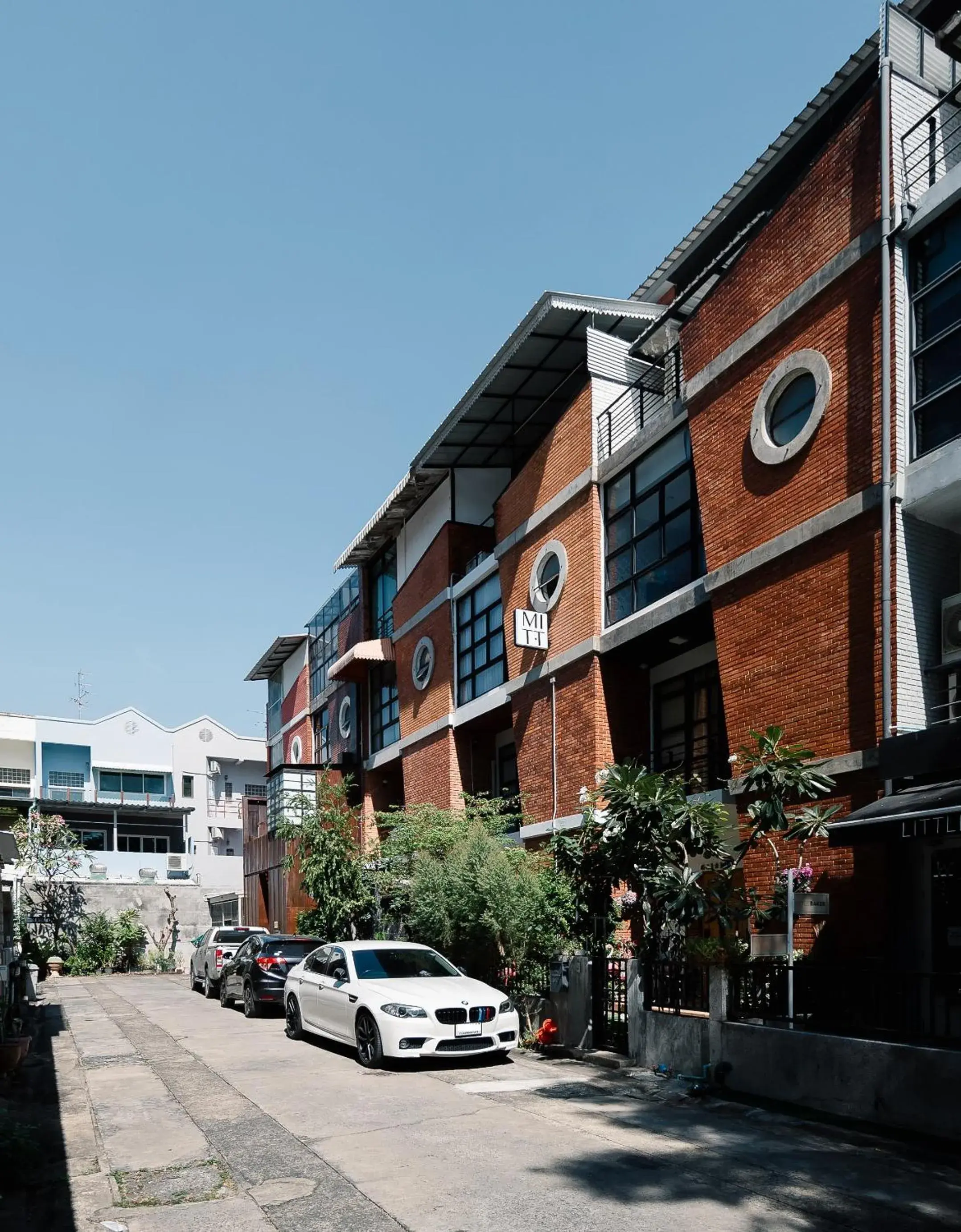 Property building in Mitt Haus (Lat Phrao Soi 5) Property building in Mitt Haus (Lat Phrao Soi 5)