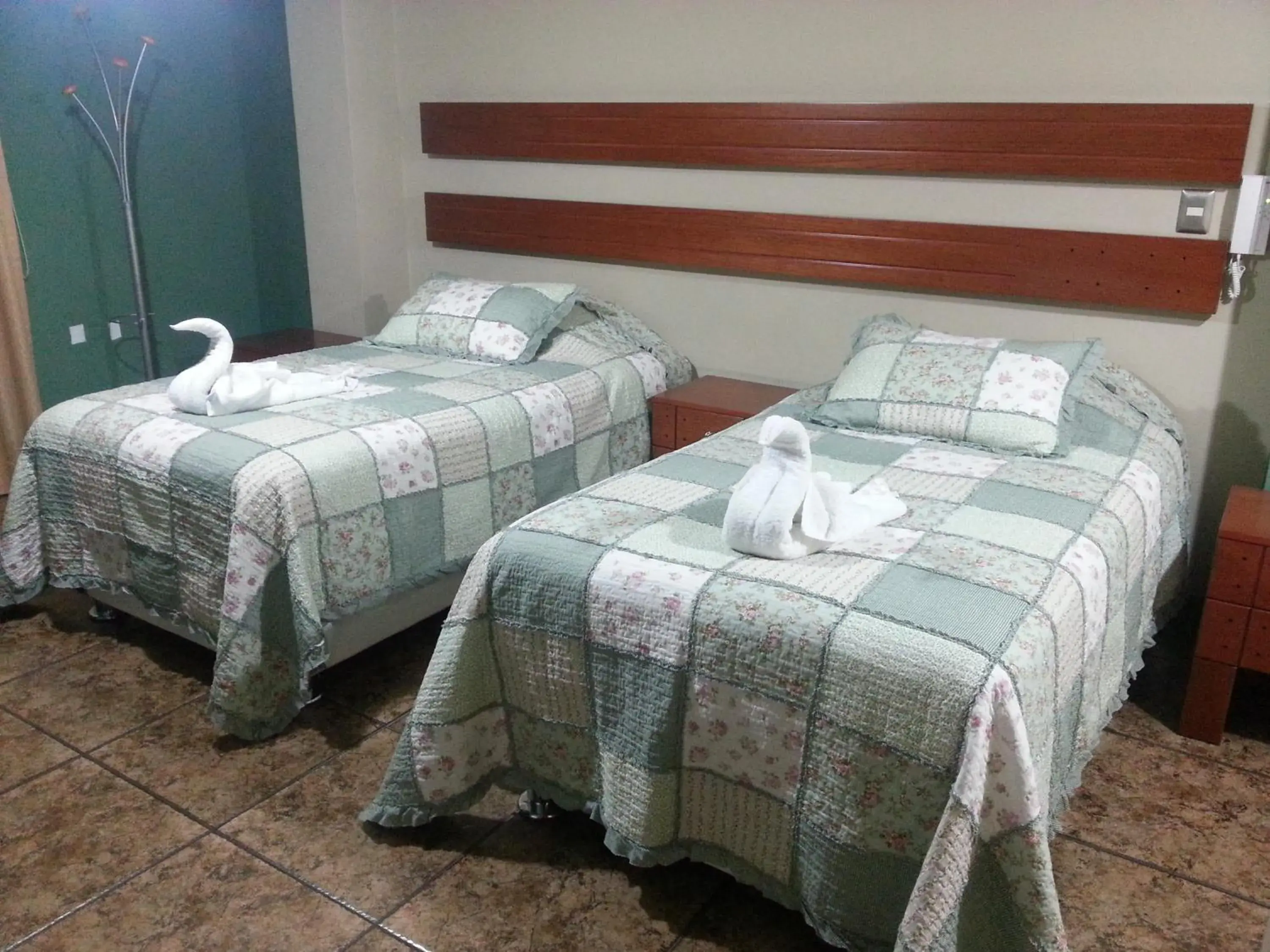 Bedroom, Bed in Padama Bedroom, Bed in Padama