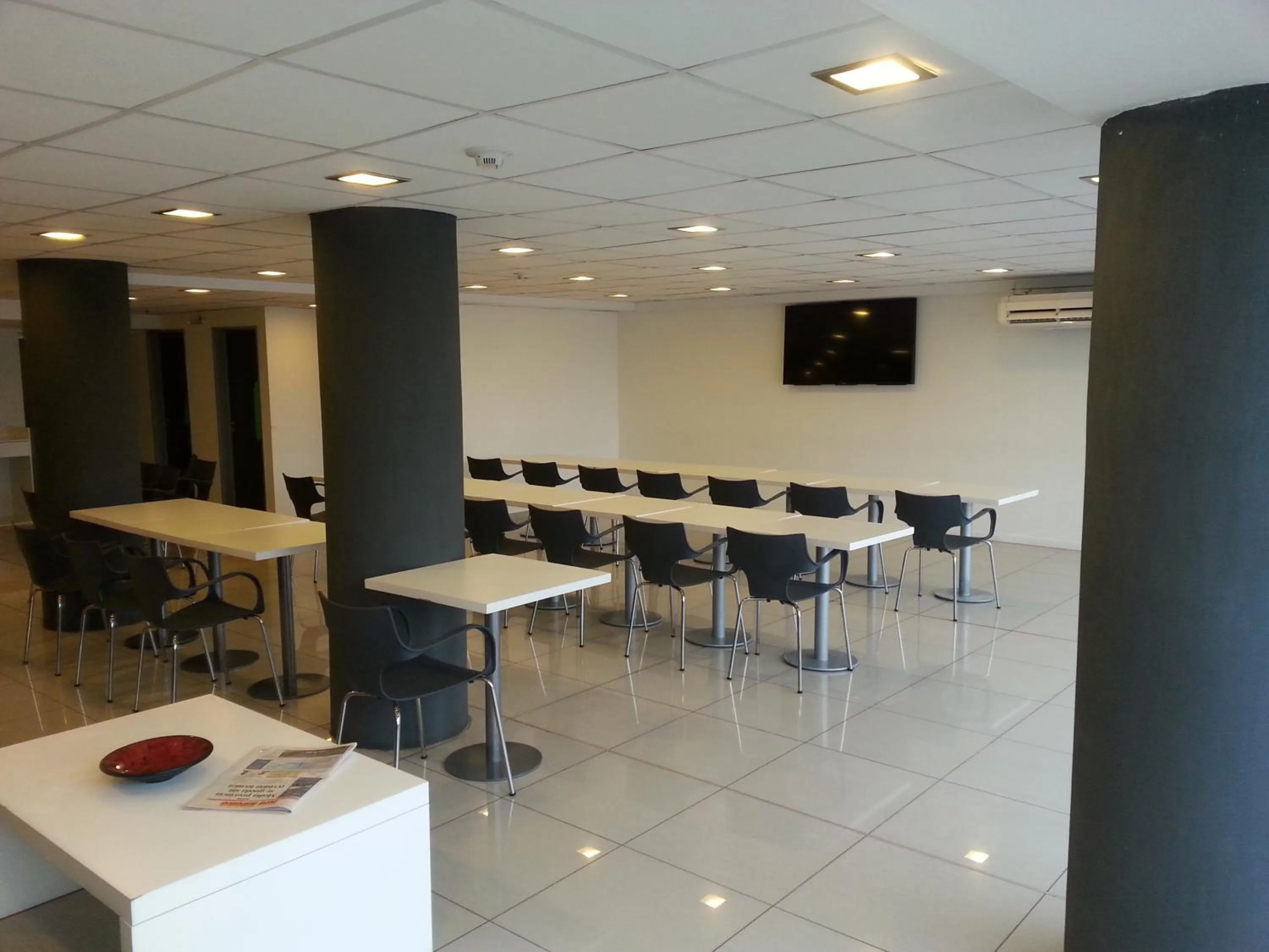 Business facilities in Hotel NEU 354