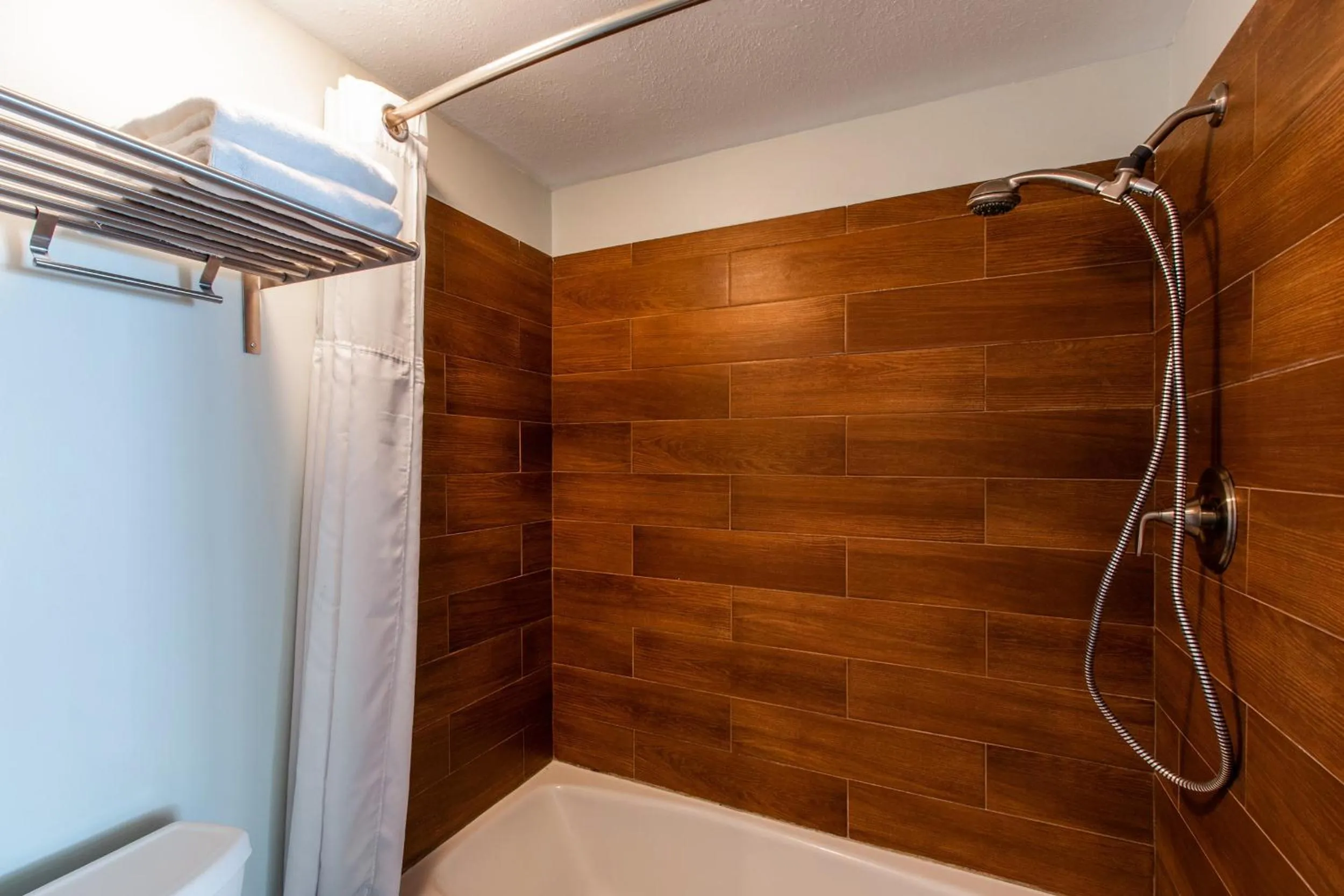 Bathroom in Hidden Creek by All Seasons Resort Lodging