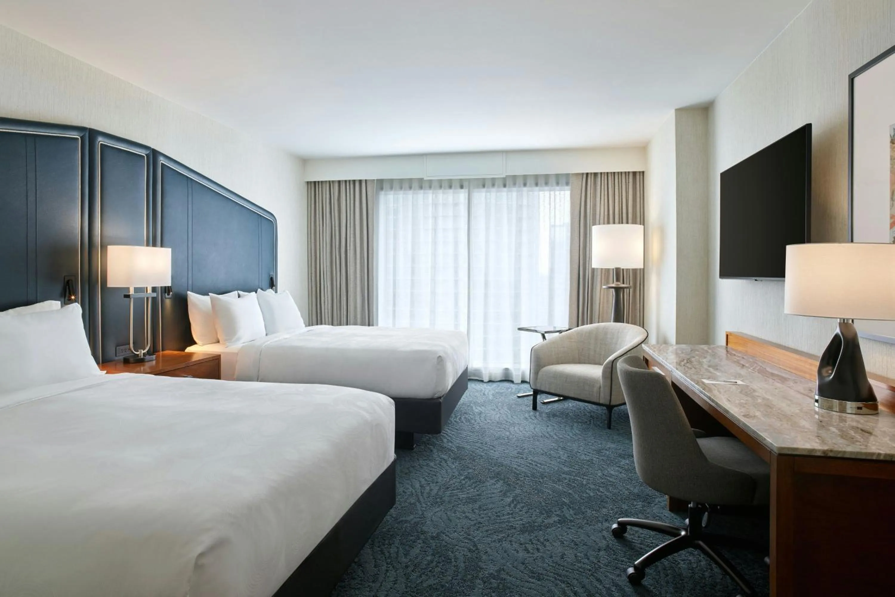 Photo of the whole room, Bed in JW Marriott Austin