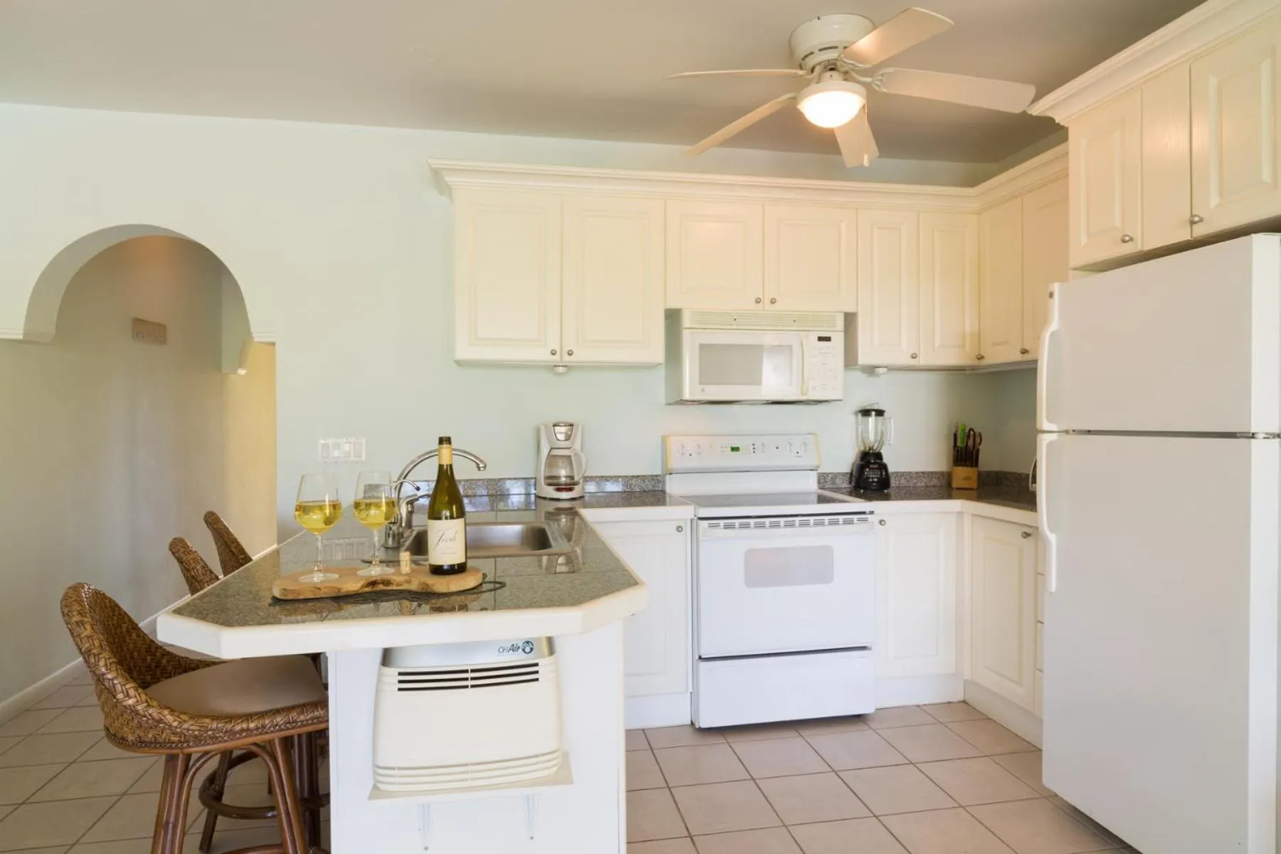 Kitchen or kitchenette in The Inn at Grace Bay
