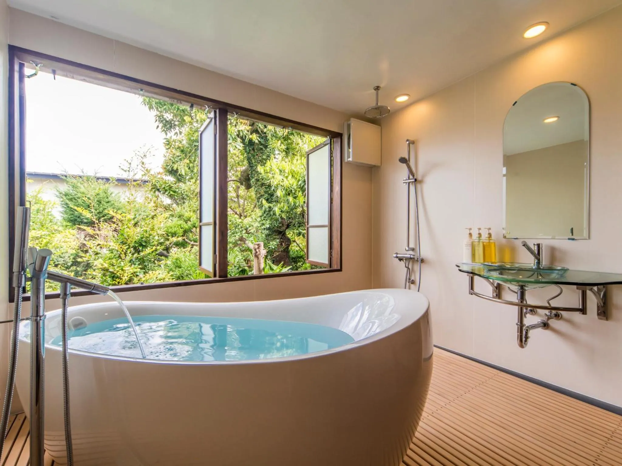 Bathroom in Kakujoro