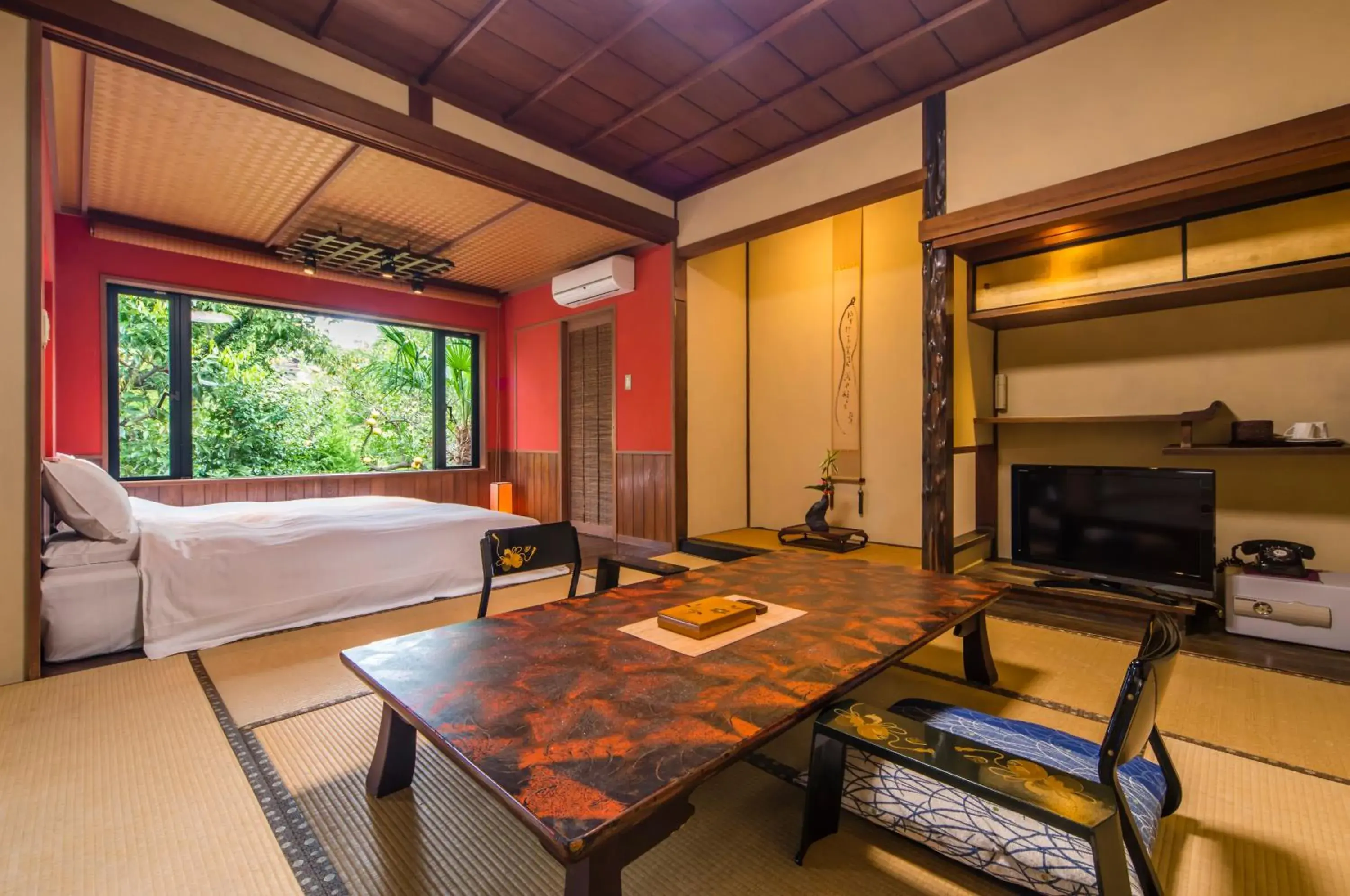 Bed in Kakujoro Bed in Kakujoro