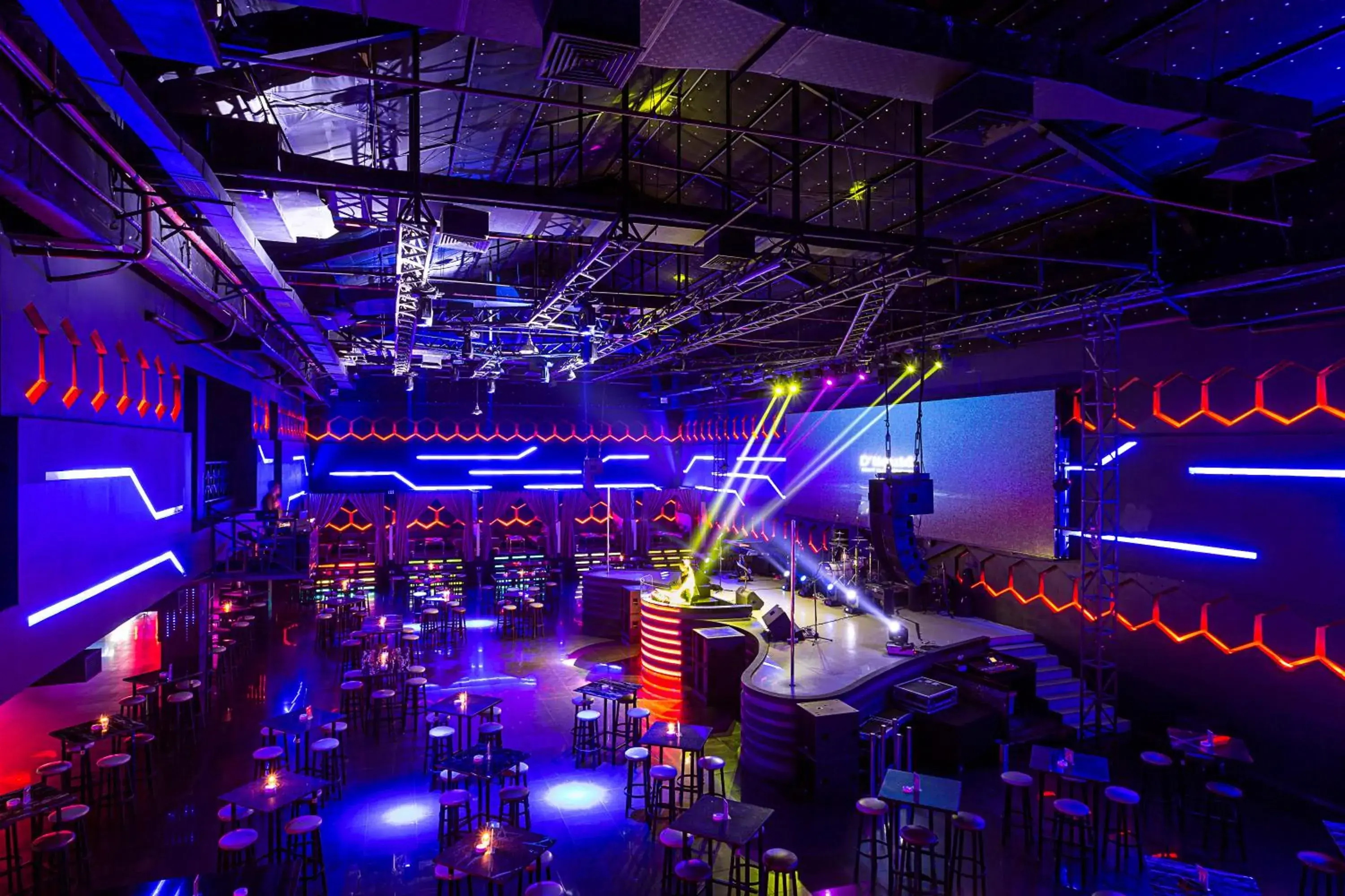 Nightclub / DJ in Claro Hotel Kendari Nightclub / DJ in Claro Hotel Kendari