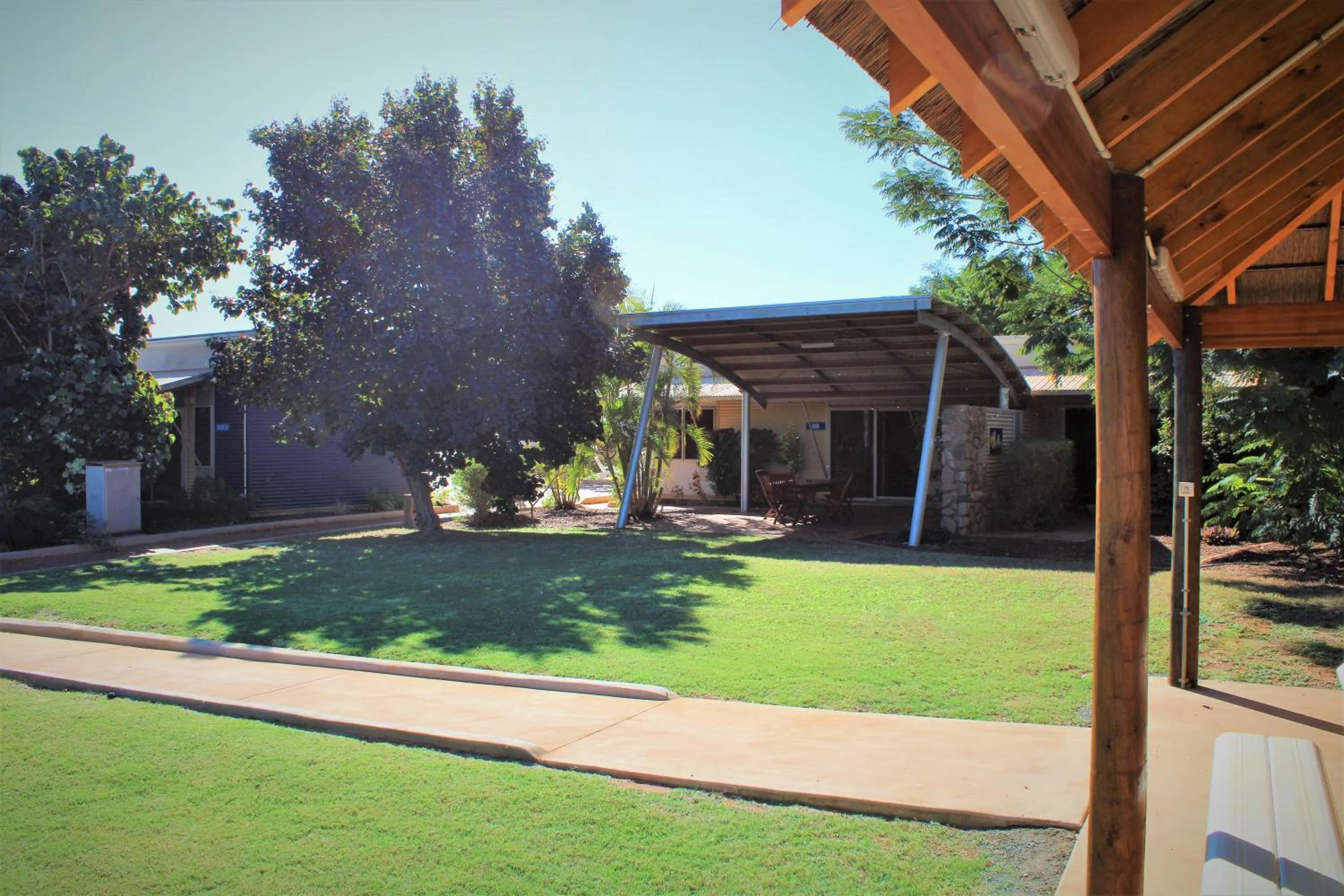 Garden in Samson Beach Chalets