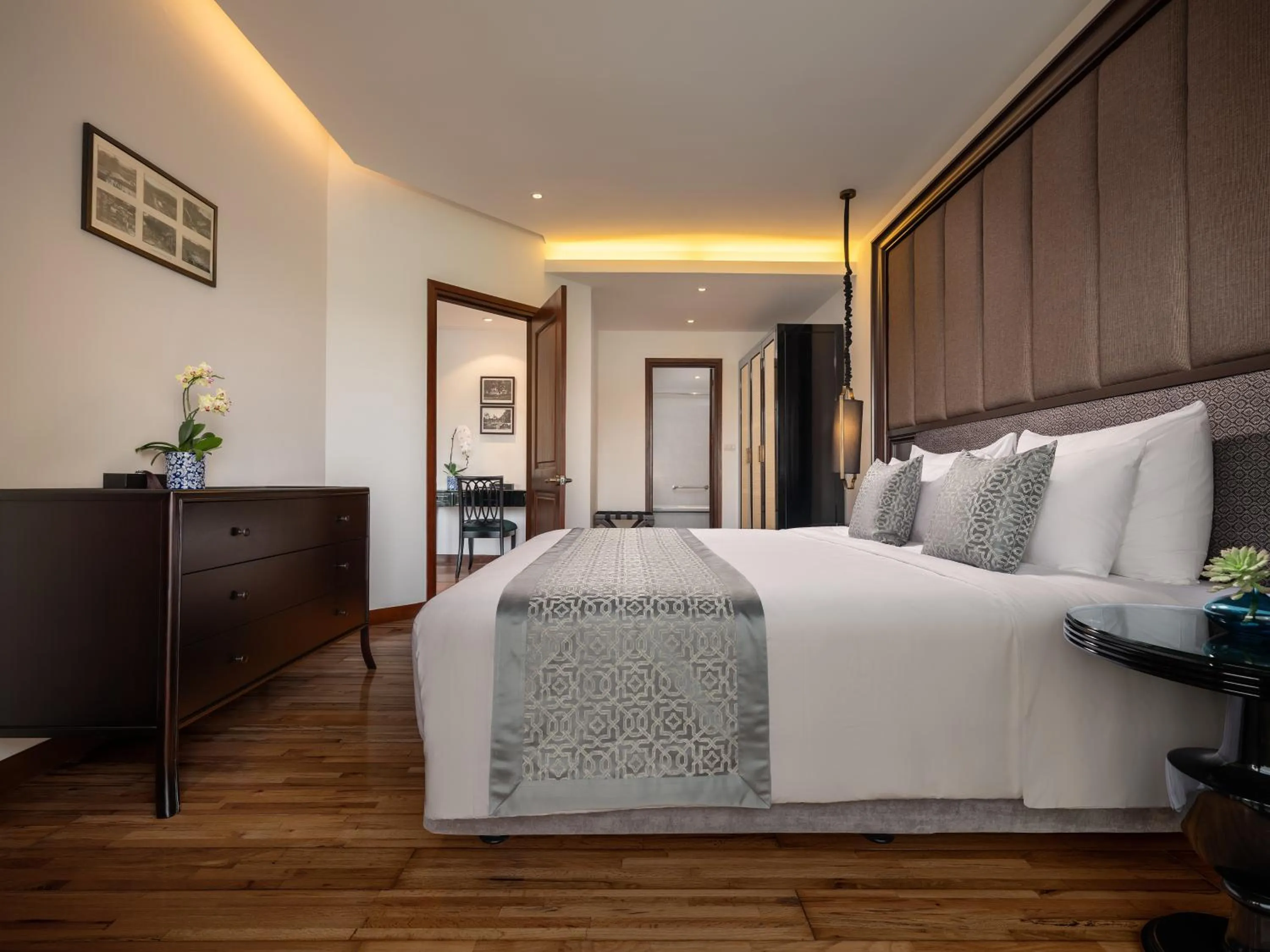 One-Bedroom Premium Apartment in Elegant Suites Westlake