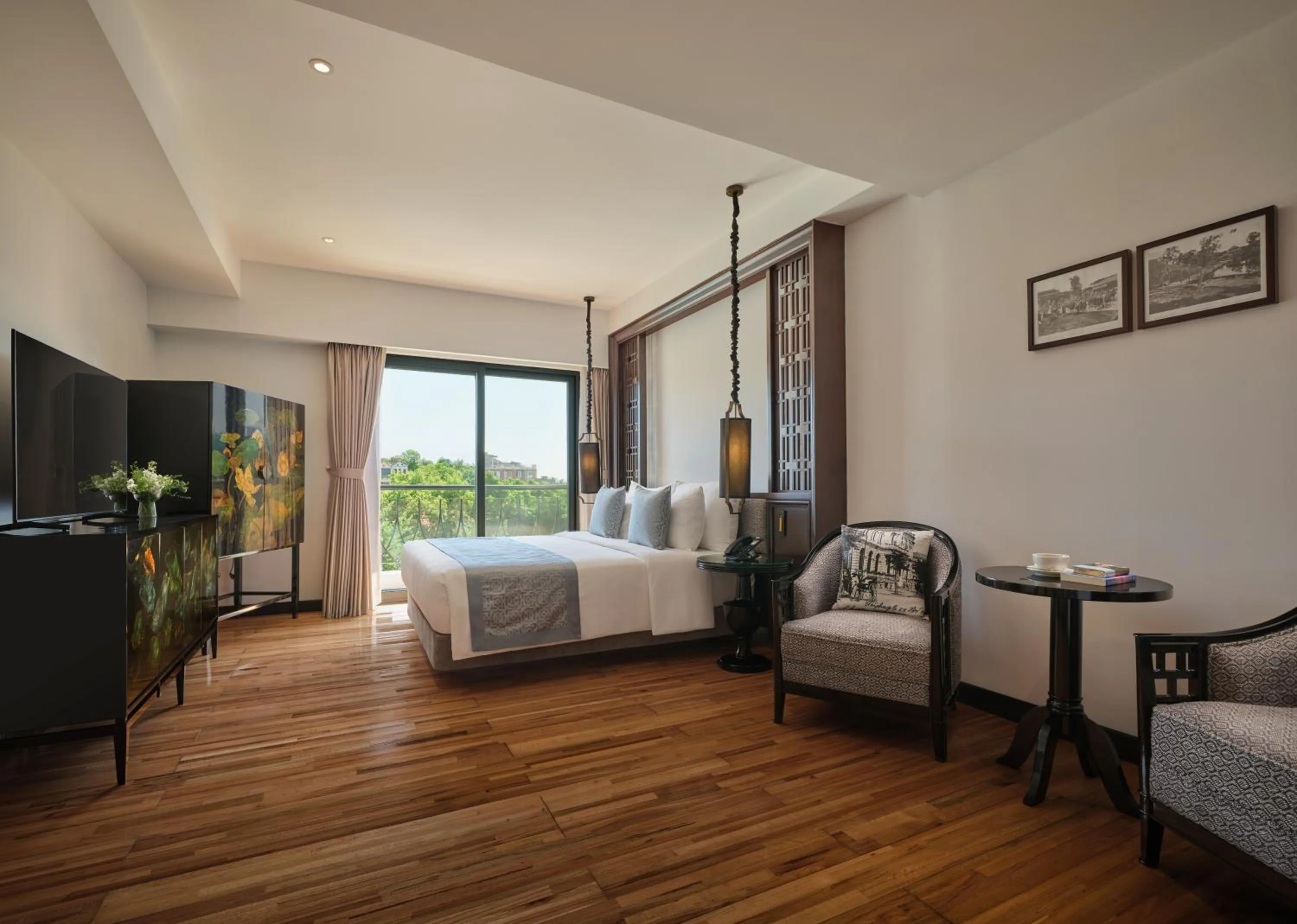 Bedroom, Bed in Elegant Suites Westlake