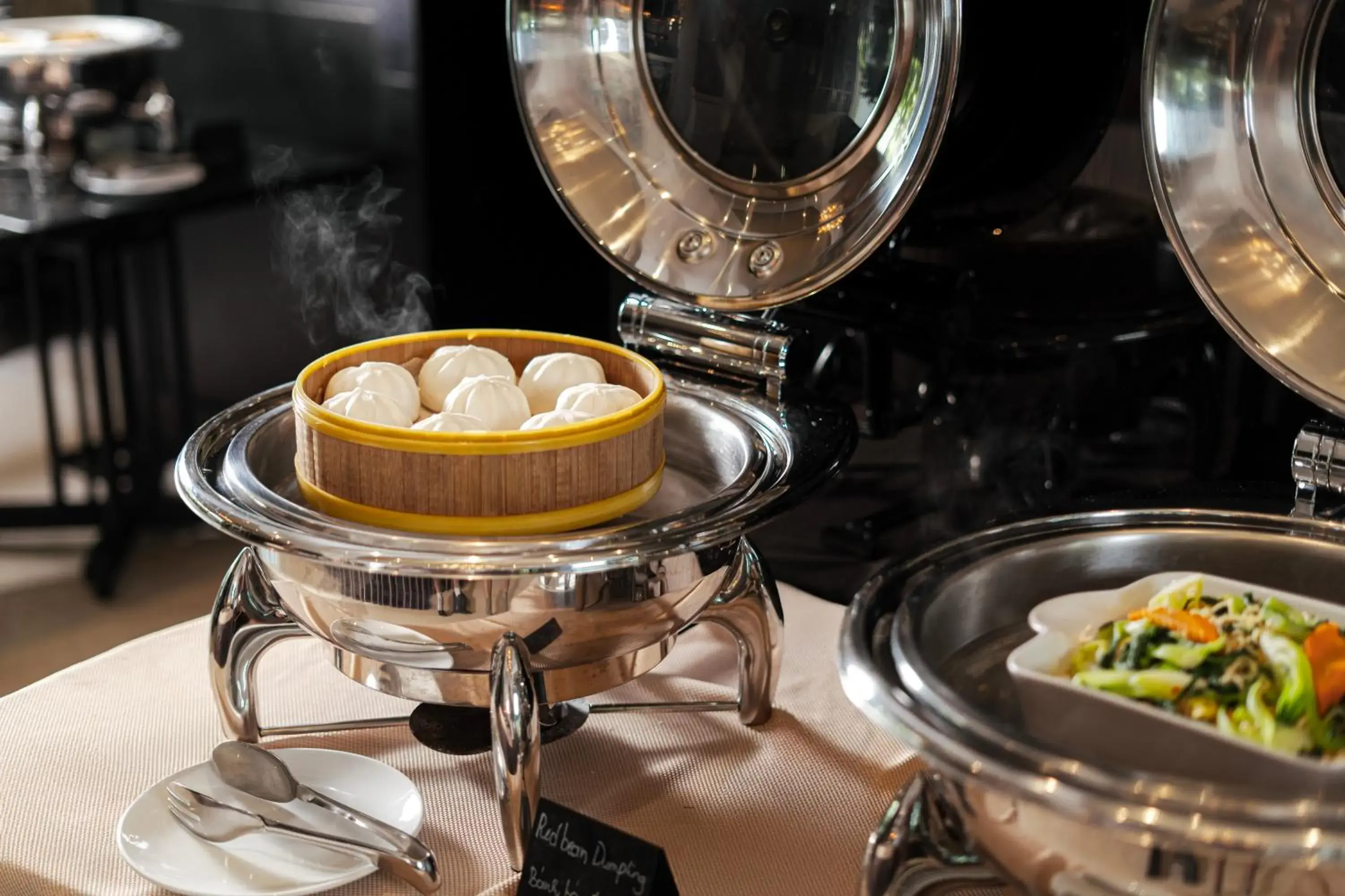 Breakfast in Elegant Suites Westlake Breakfast in Elegant Suites Westlake