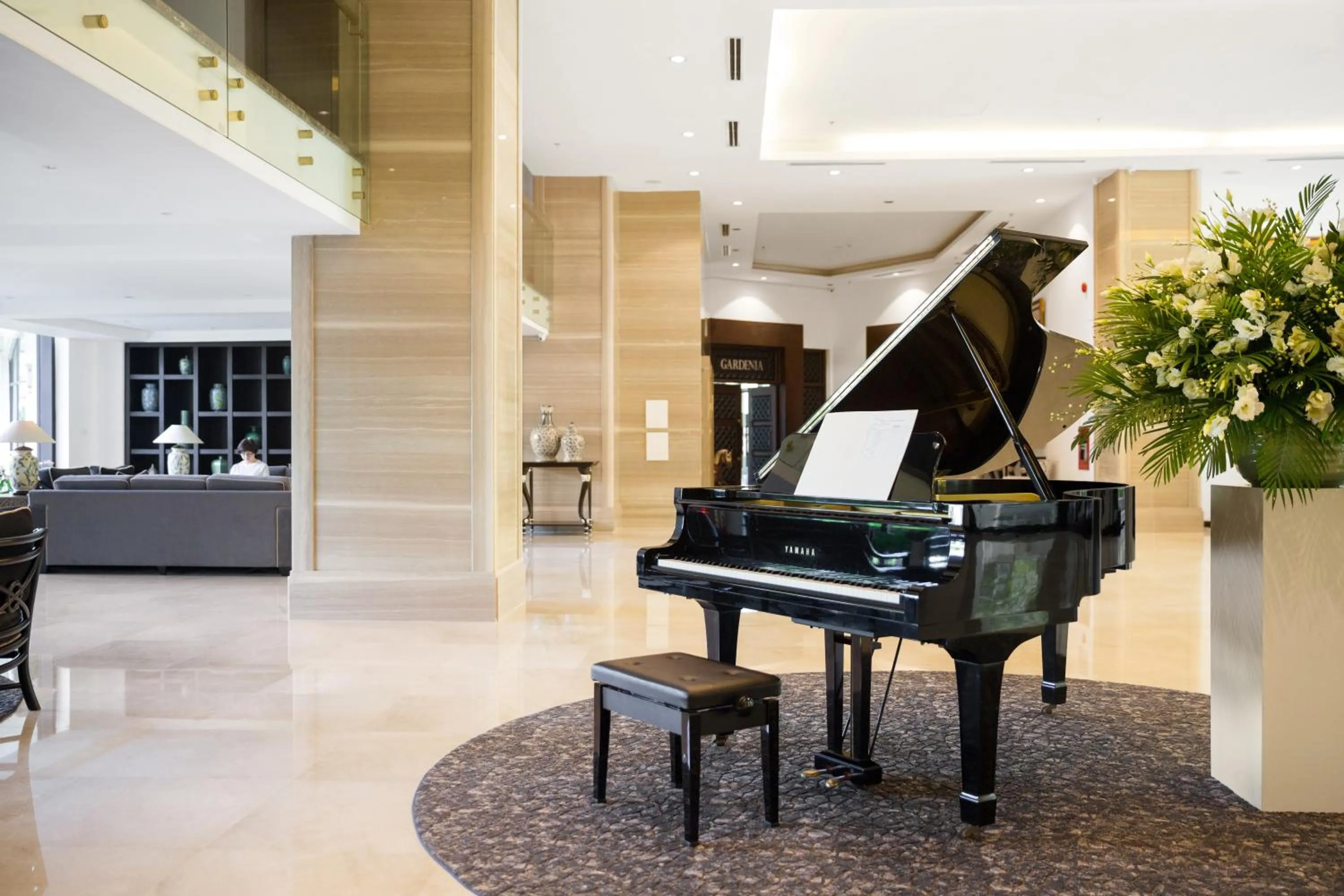 Lobby or reception in Elegant Suites Westlake