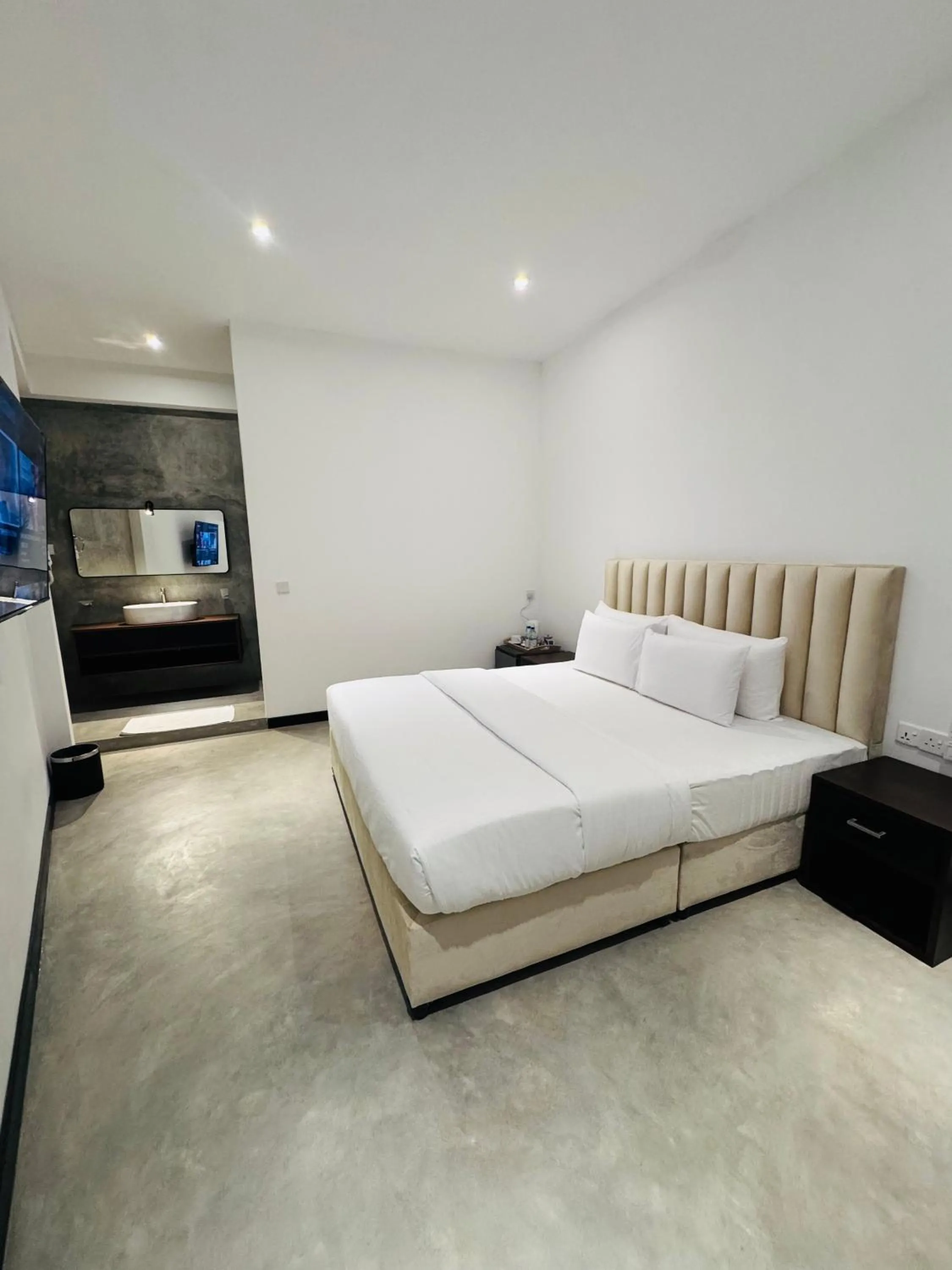 Double Room in Beverly Beach Mirissa