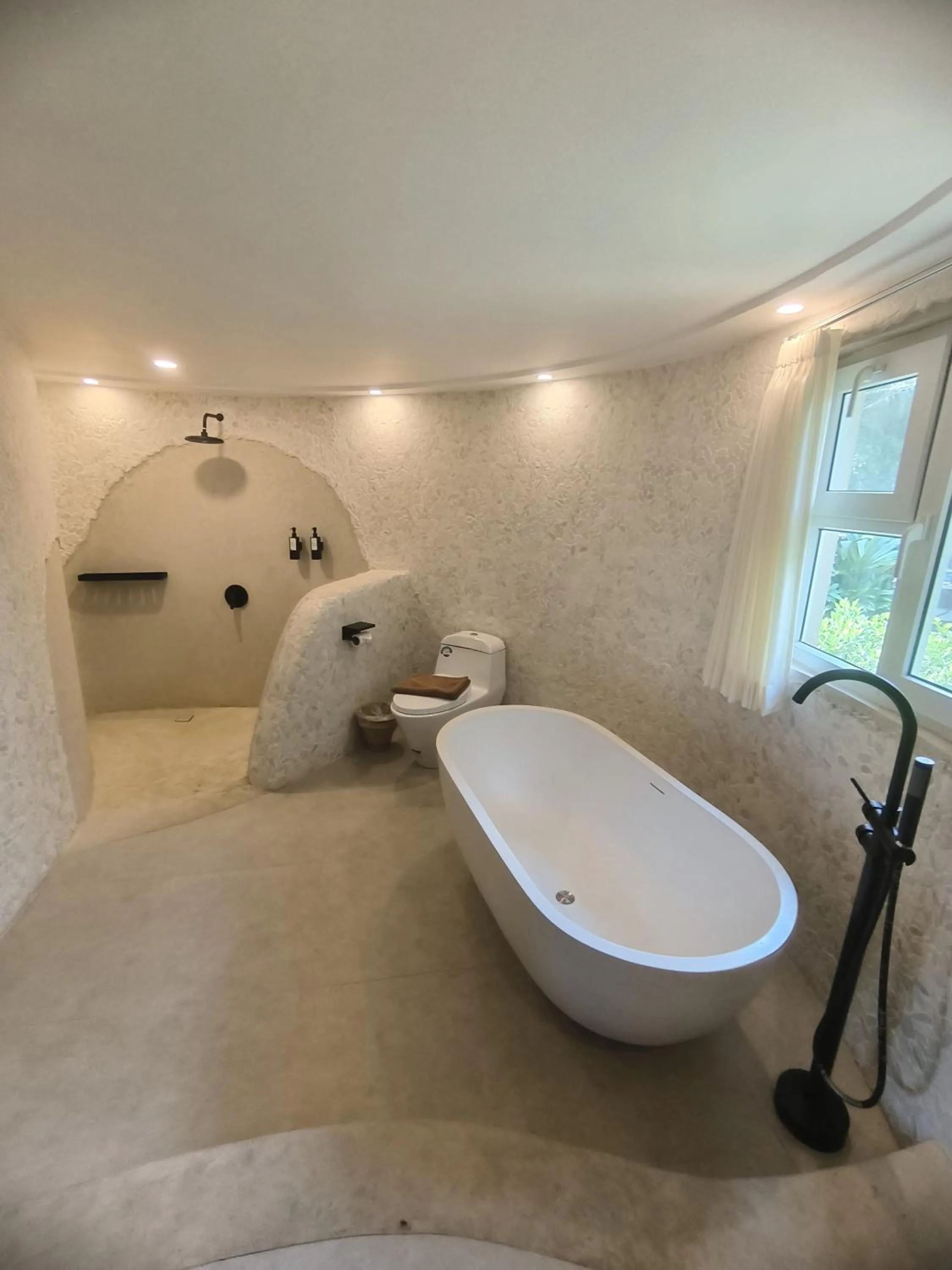 Shower in Villa Suerte