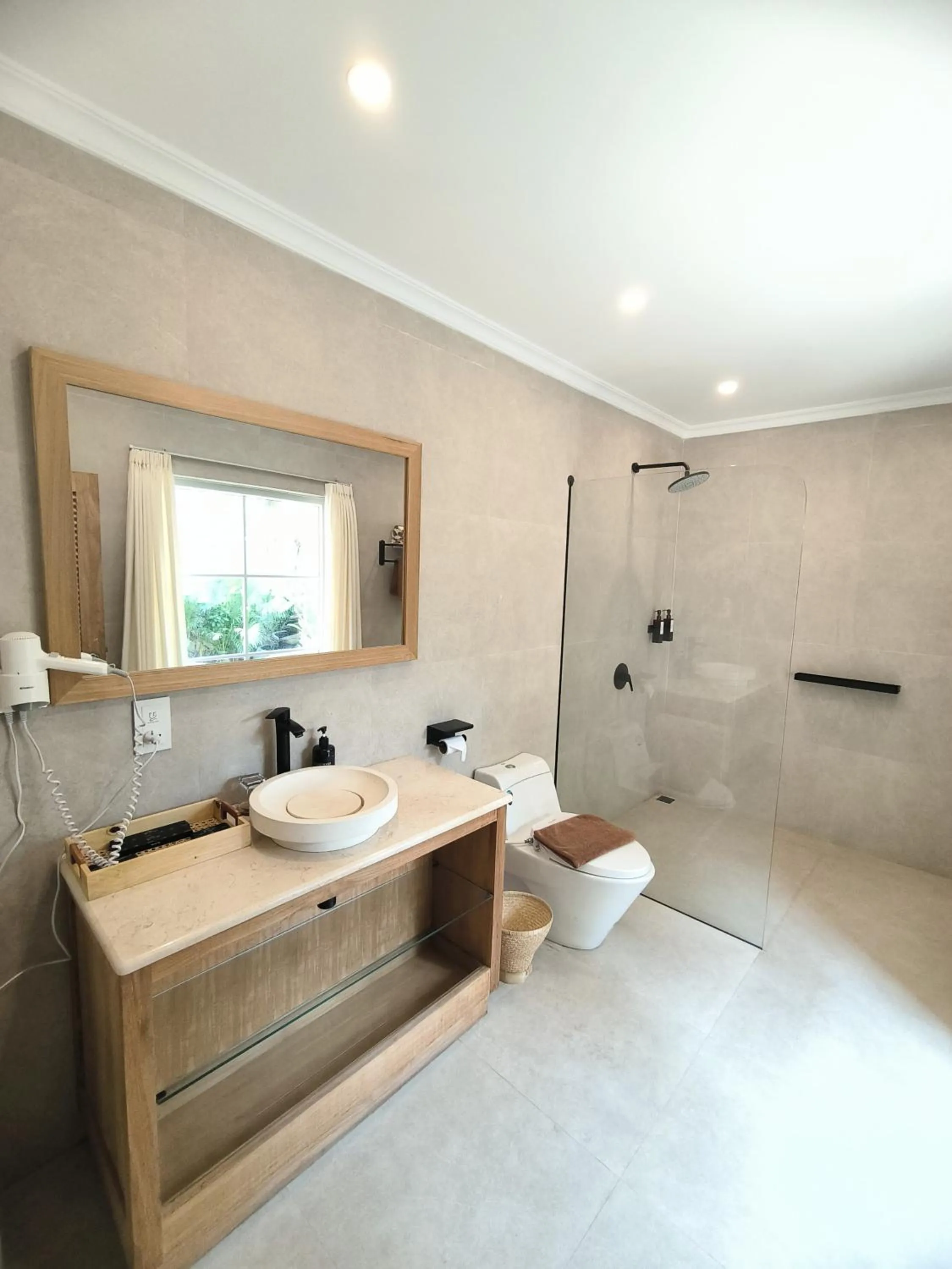 Toilet in Villa Suerte