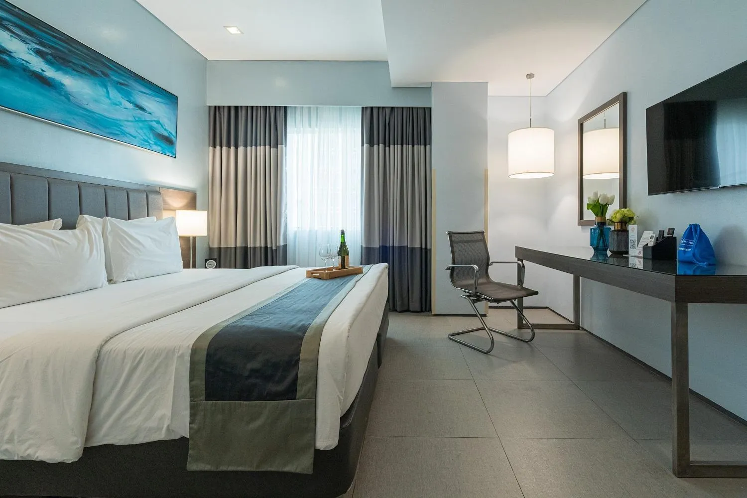 Bedroom, Bed in Bayfront Hotel Cebu North Reclamation