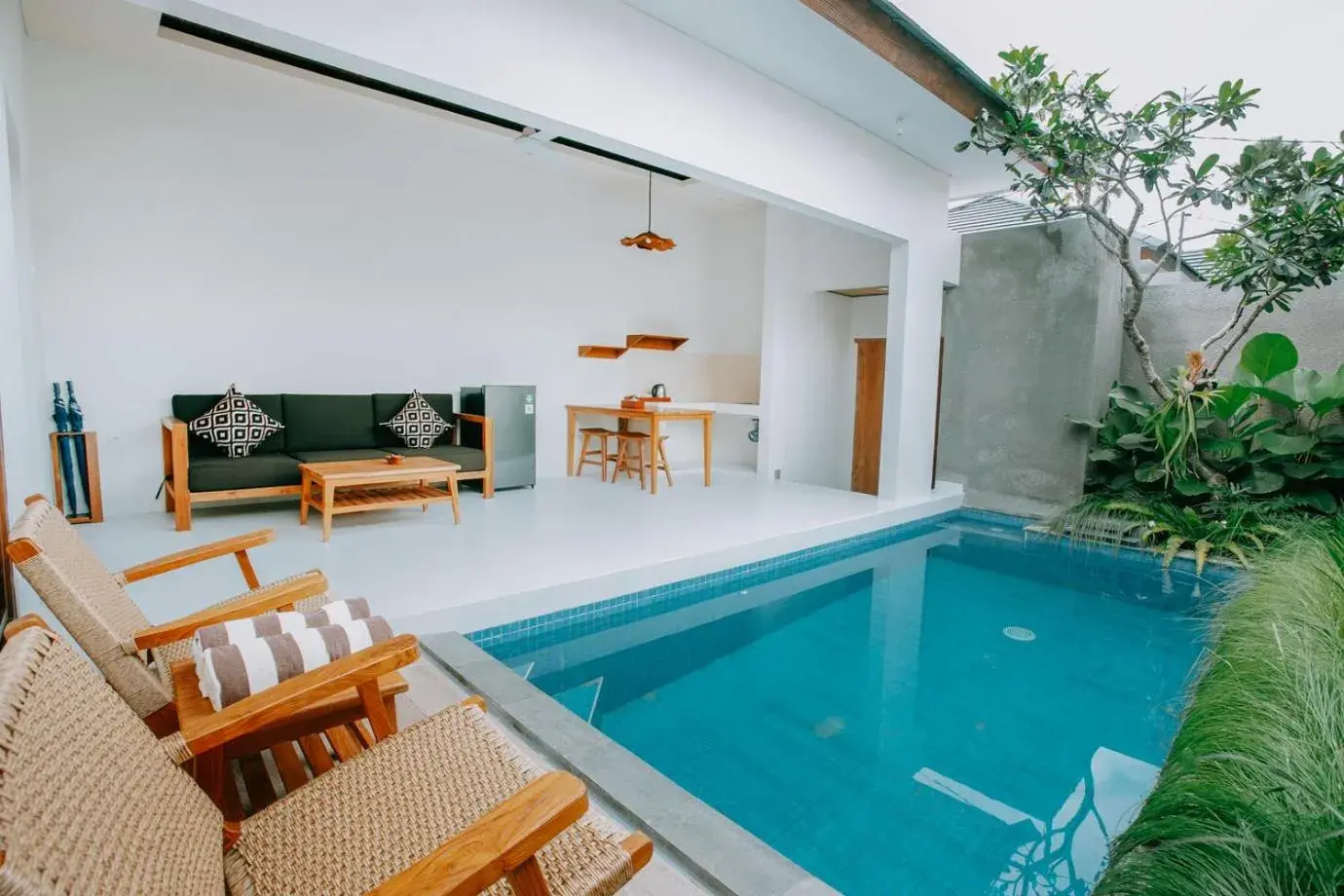 Living room in Mahayoga Ubud Private Pool Villa Spa And Resto Living room in Mahayoga Ubud Private Pool Villa Spa And Resto