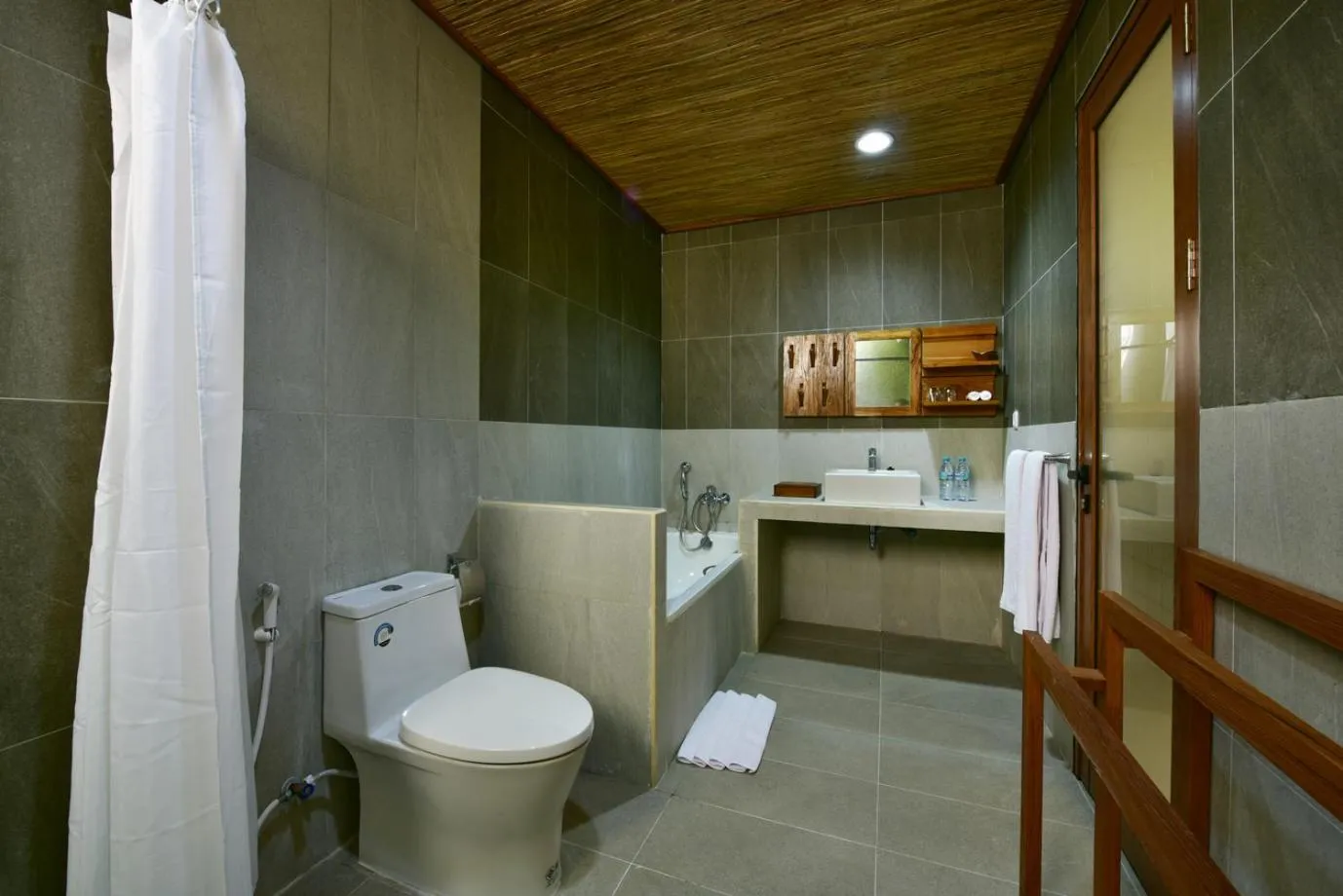 Shower in Mahayoga Ubud Private Pool Villa Spa And Resto