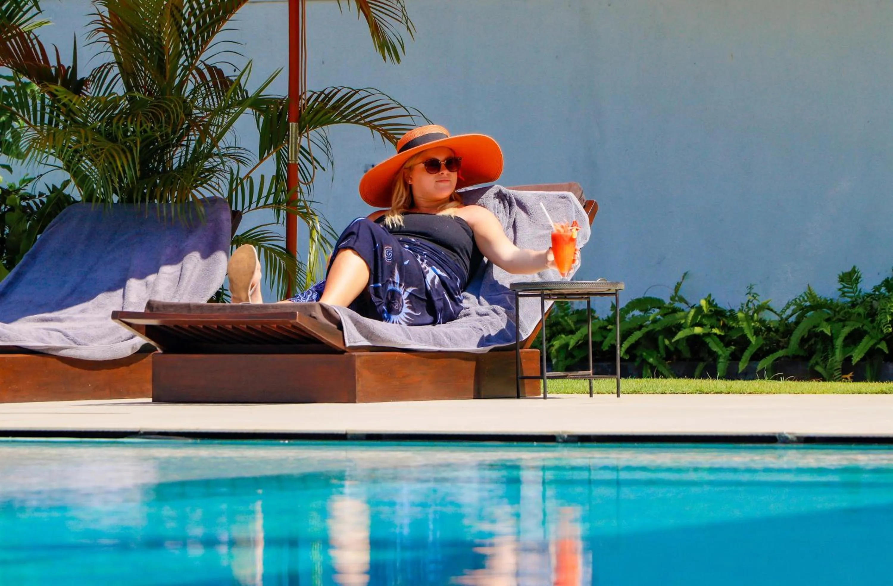 Restaurant/places to eat in Agandau House