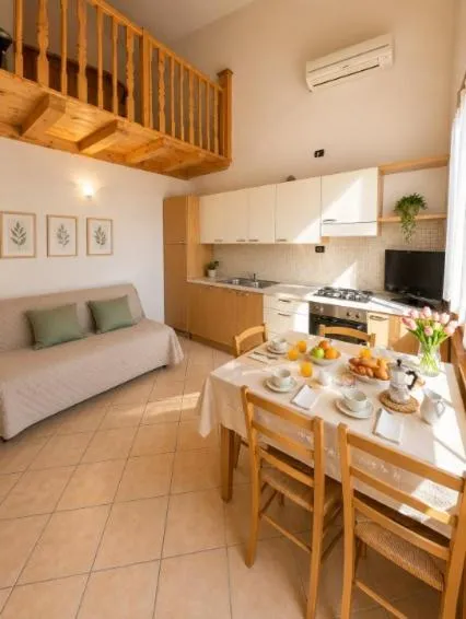 Kitchen or kitchenette in Villa Dascia - Agenzia Cocal