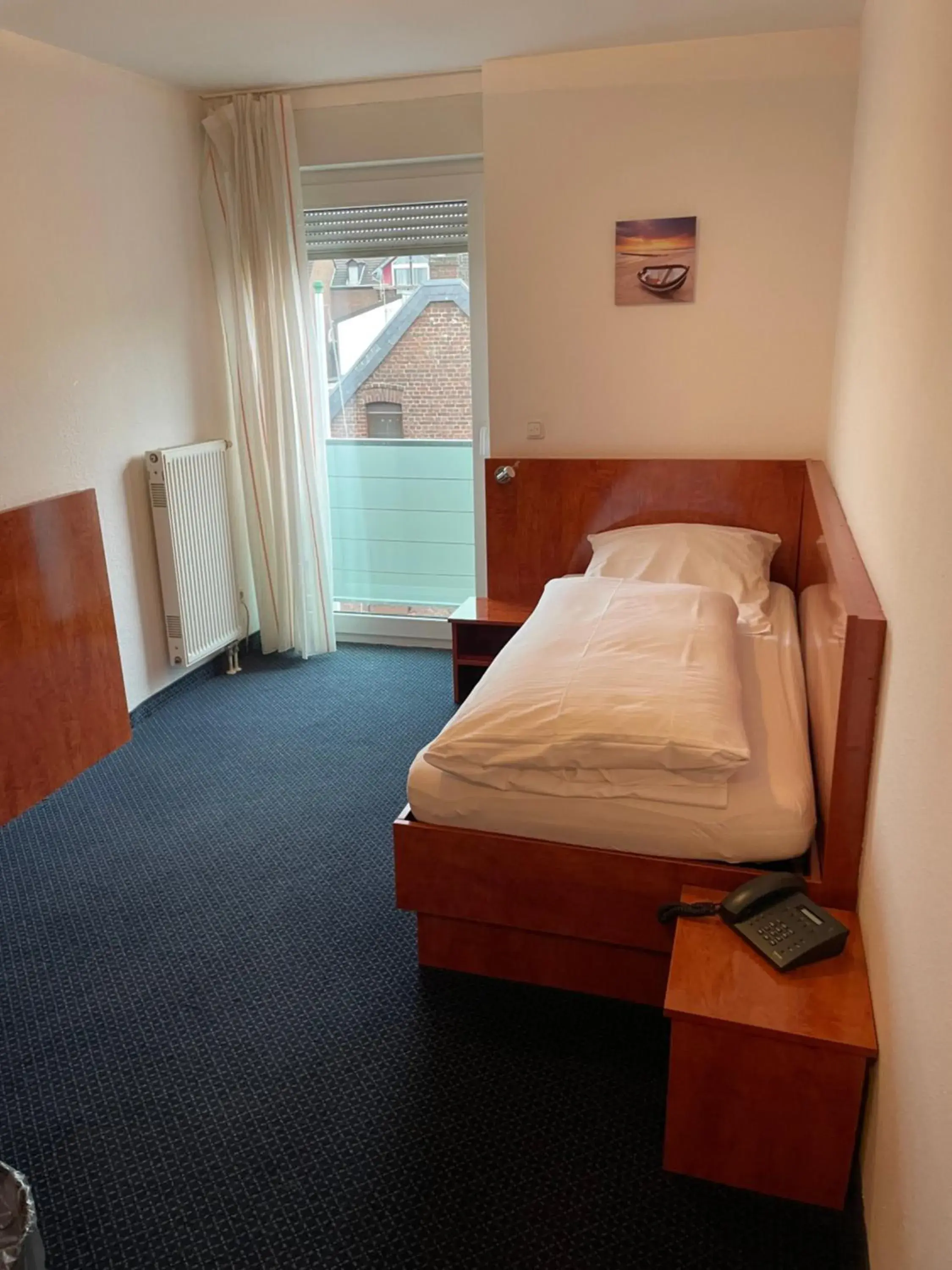 Single Room - single occupancy in Hotel Merkenich Single Room - single occupancy in Hotel Merkenich