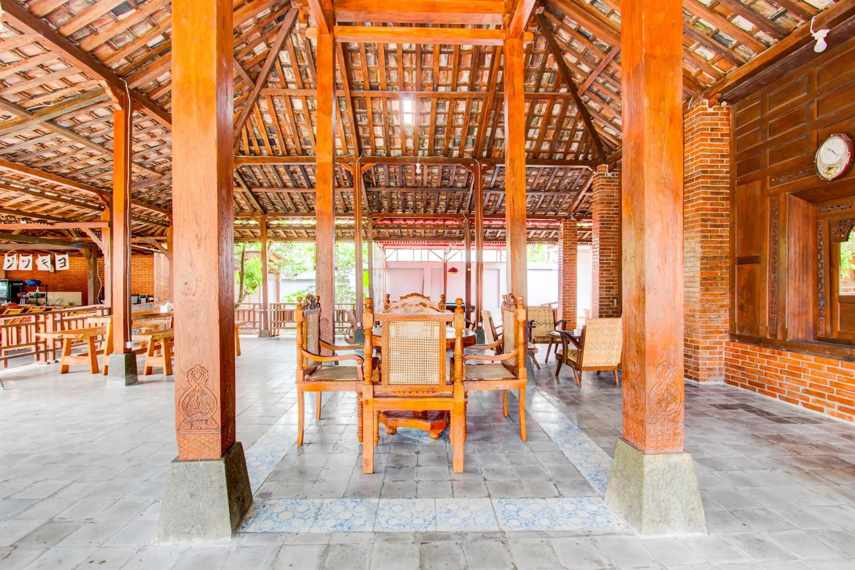 Lobby or reception in Capital O 93873 Sokkyo Homestay