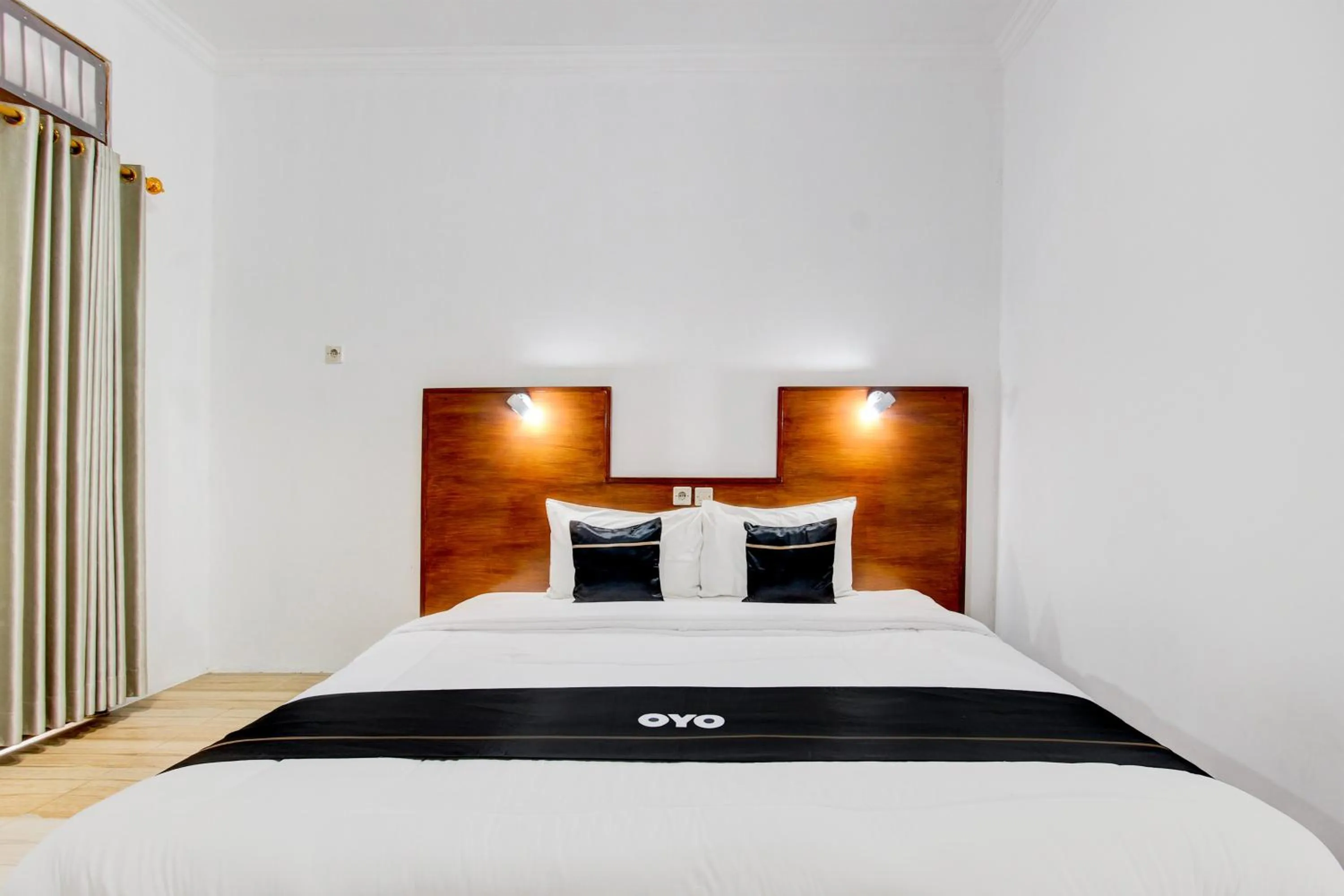 Bedroom, Bed in Capital O 93873 Sokkyo Homestay