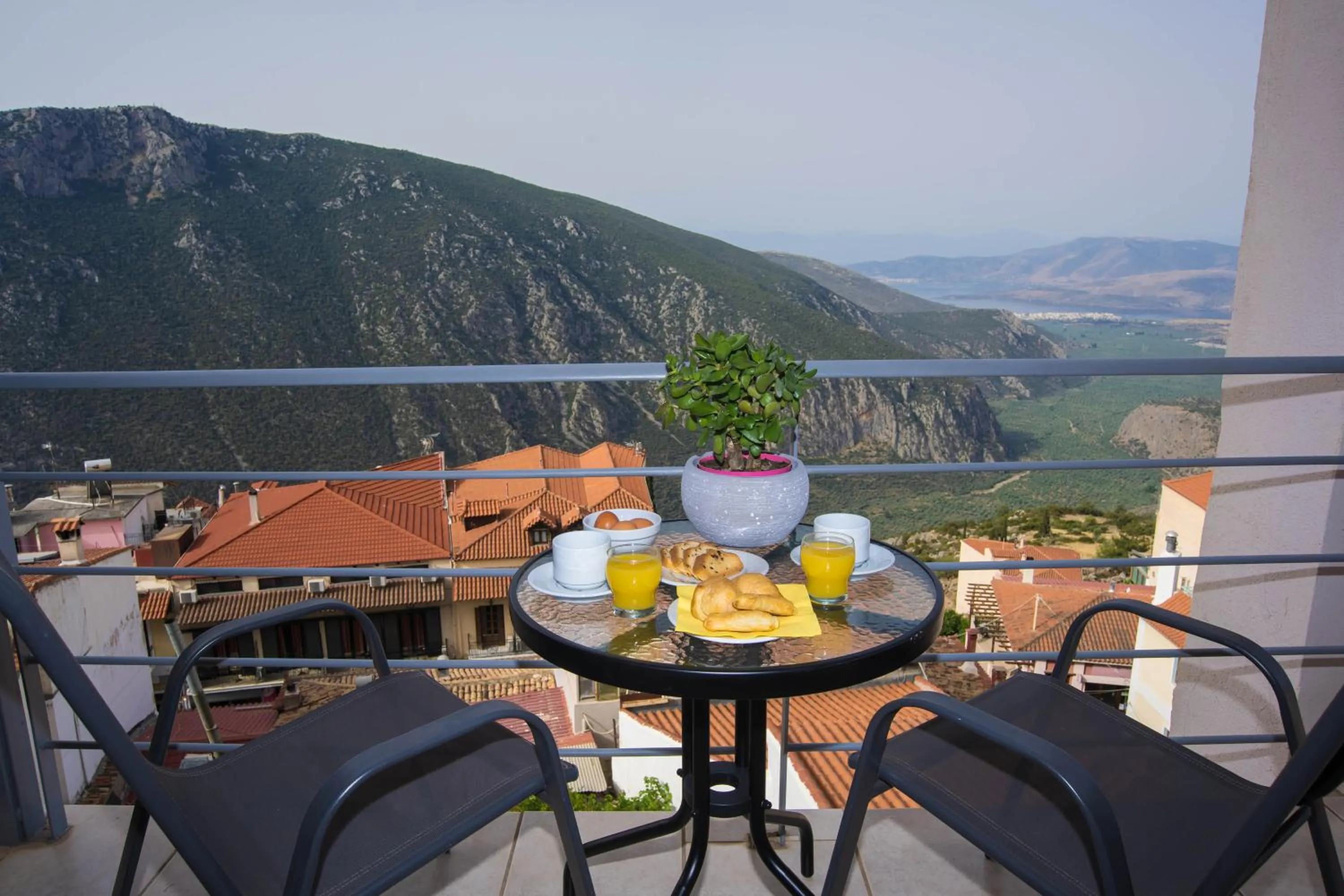 Breakfast in THOLOS HOTEL