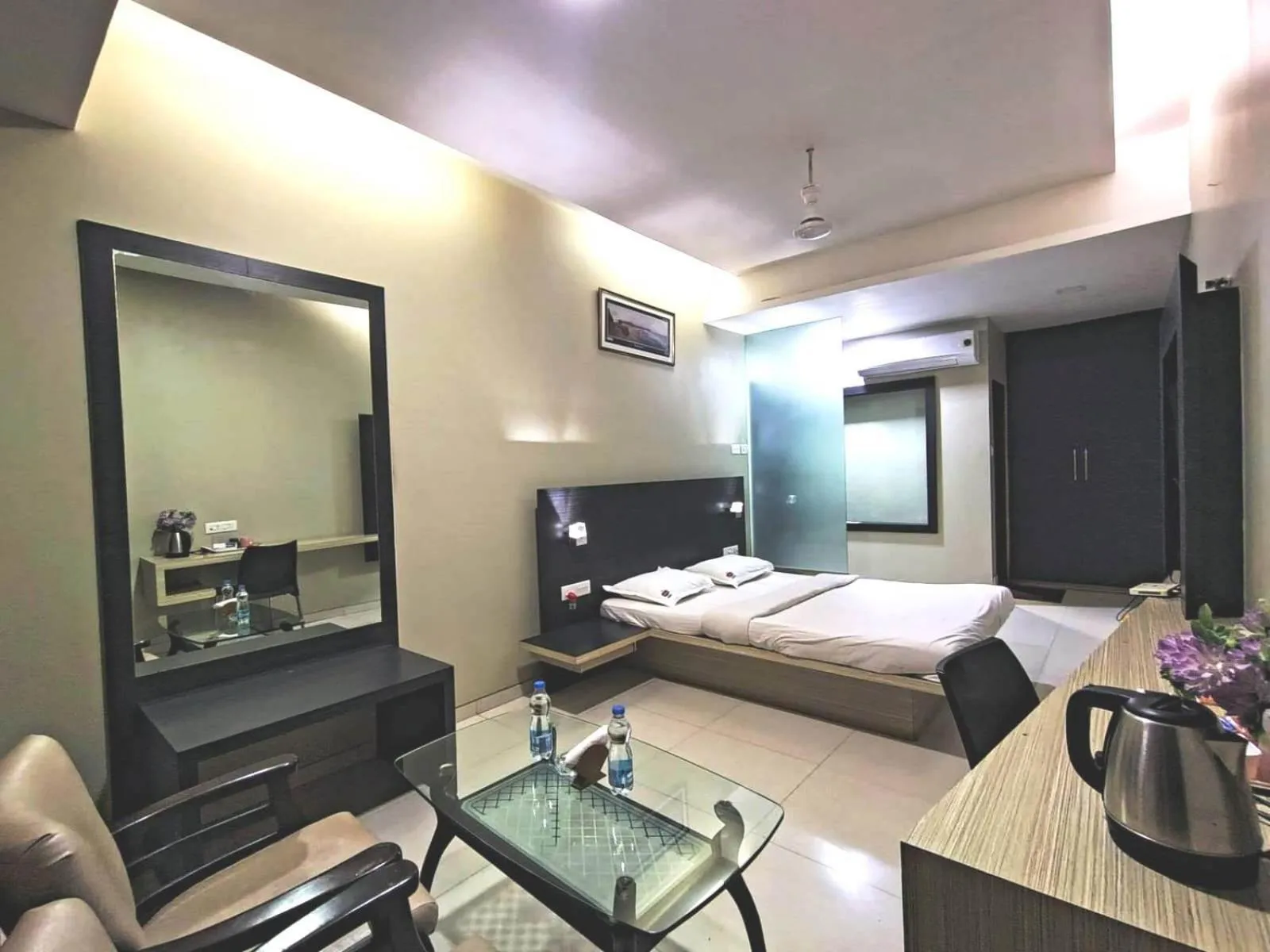 wardrobe in VITS Select Grand Inn, Ratnagiri