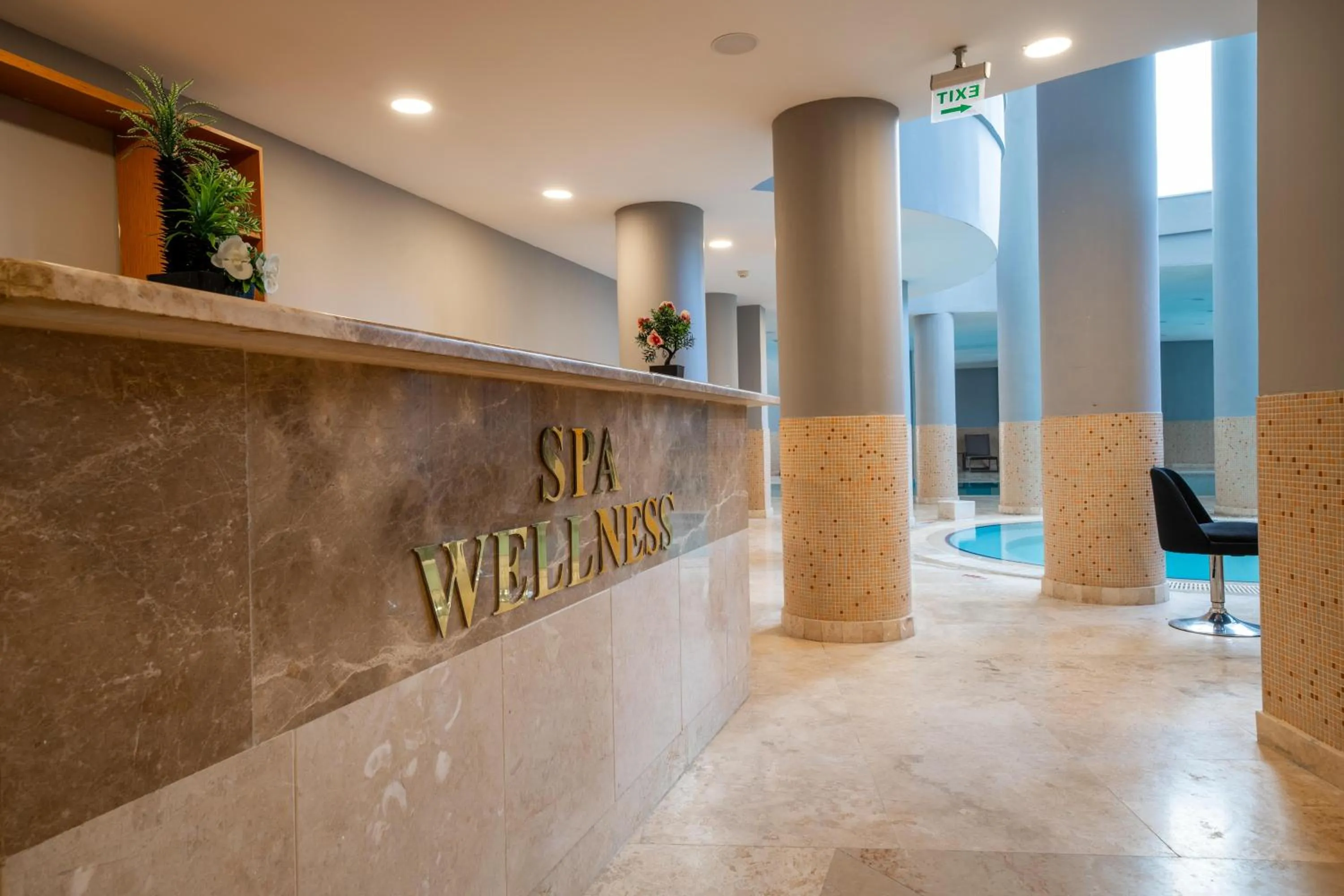 Lounge or bar in Prive Hotel Didim - Ultra All Inclusive