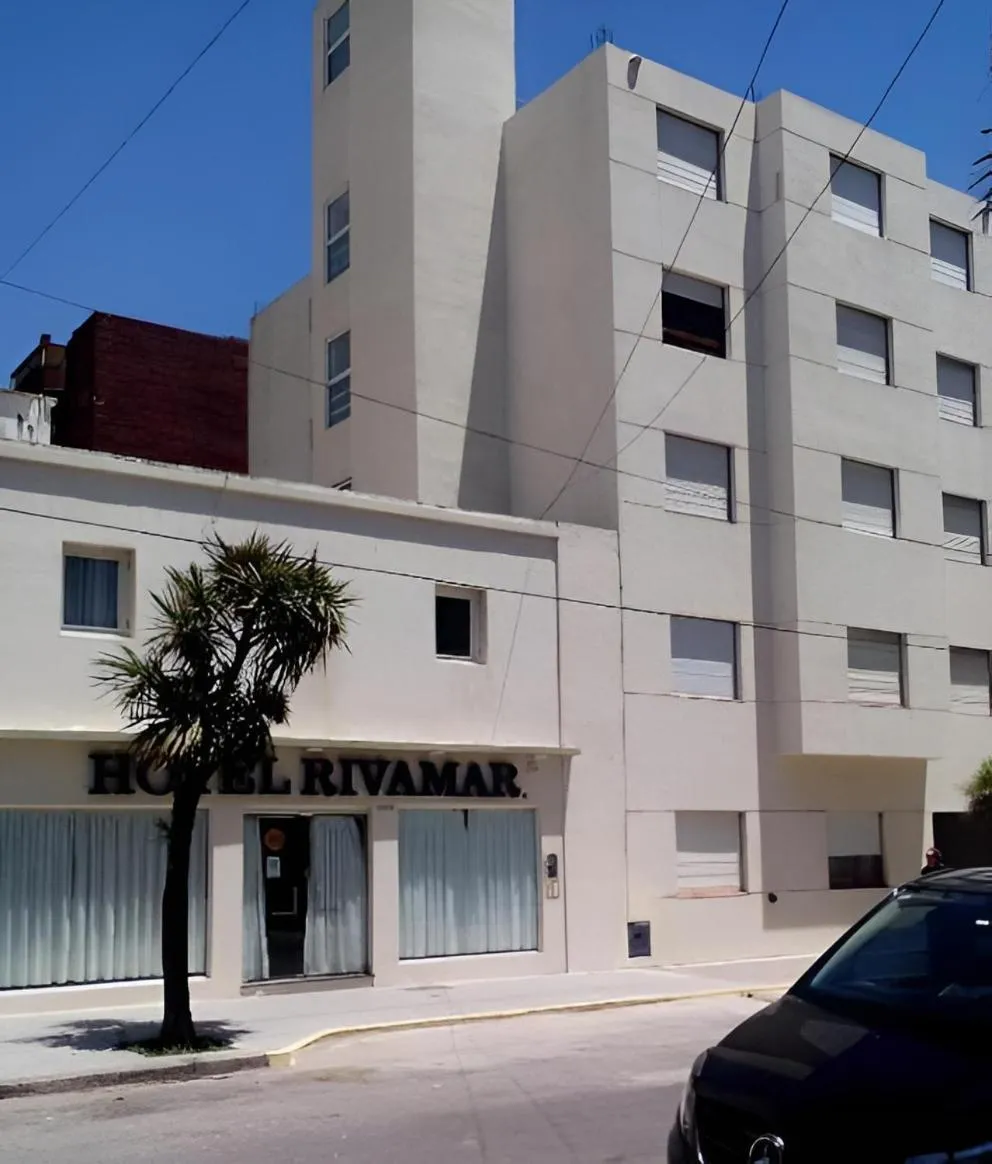 Hotel Rivamar