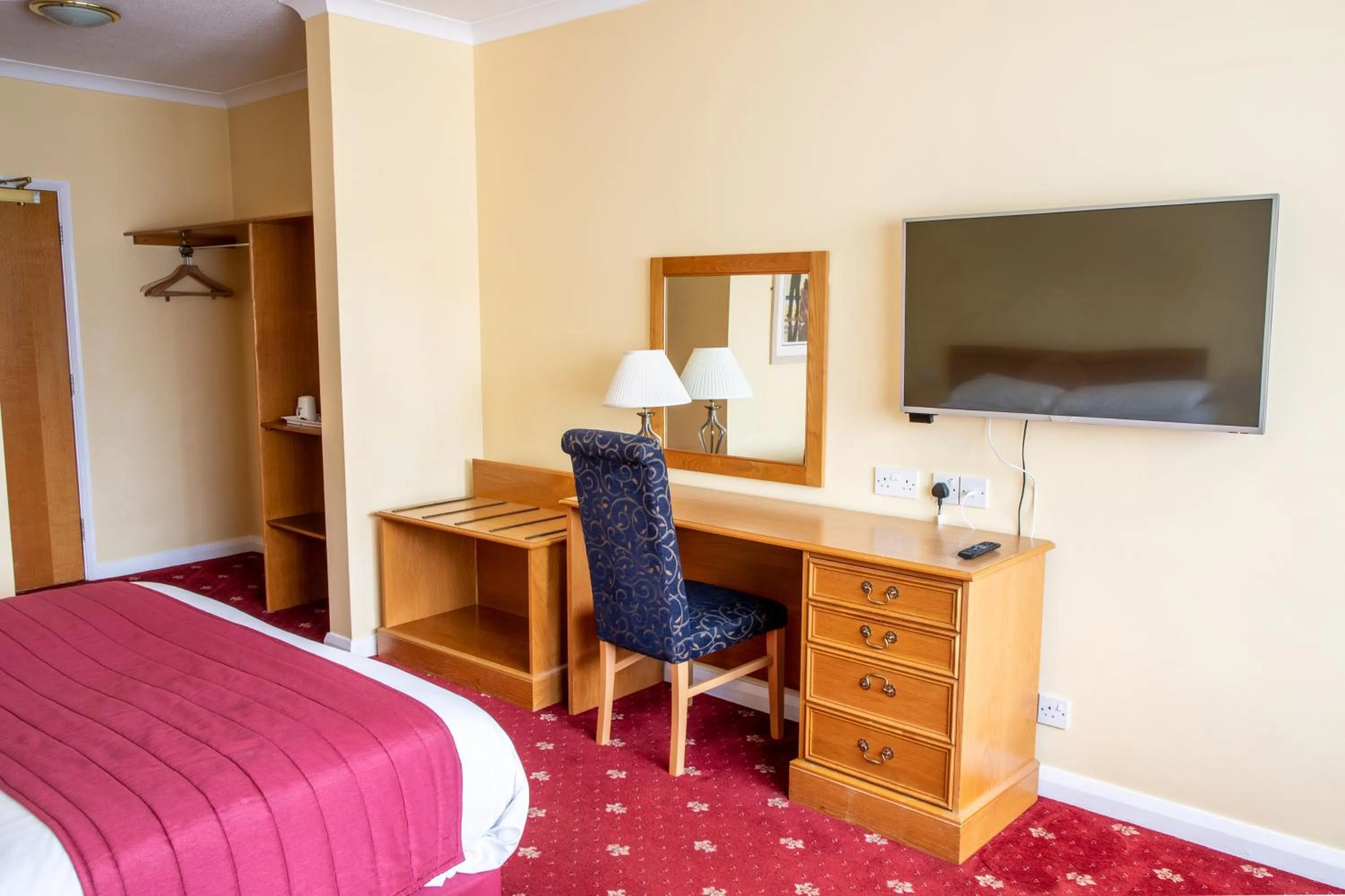 Bed in Tiverton Hotel Lounge & Venue