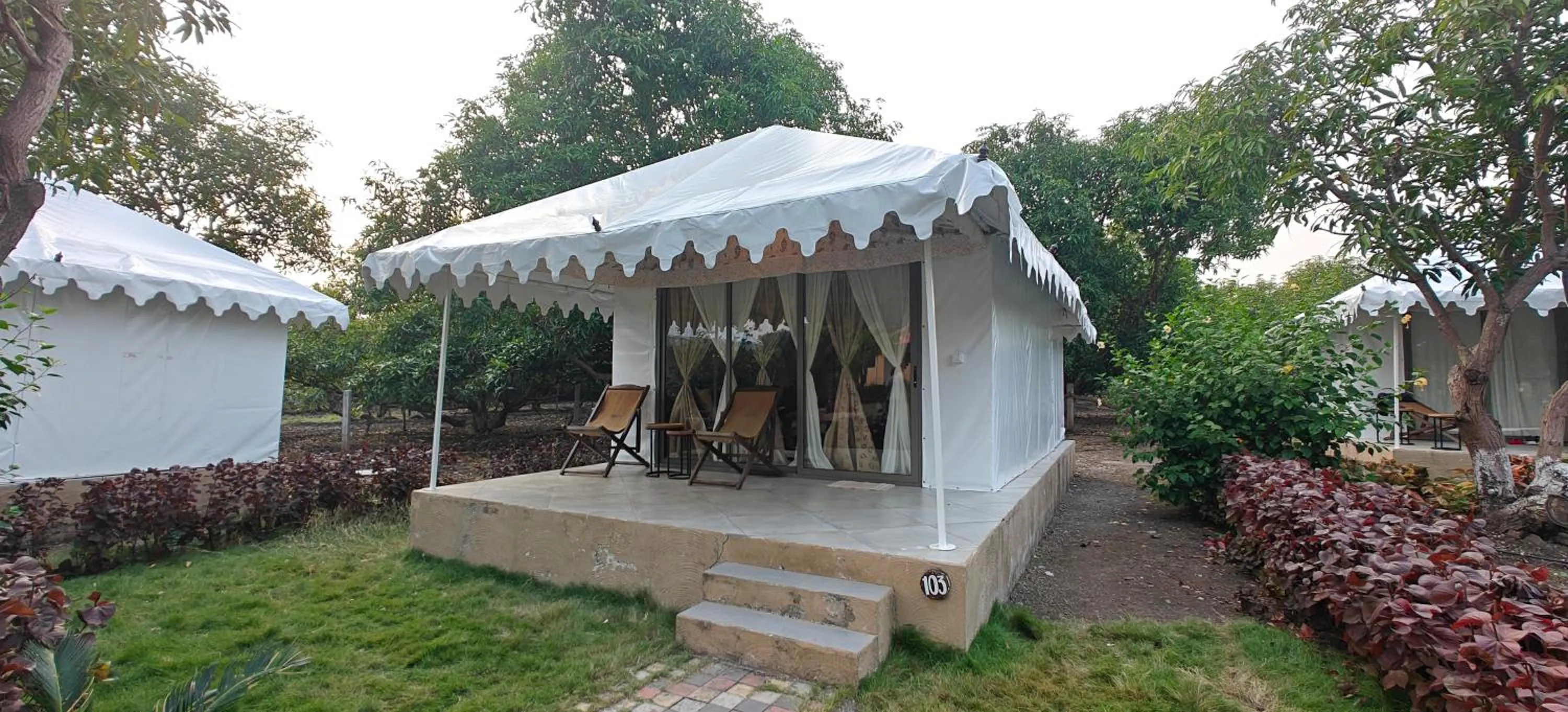 Garden in Amber Resort