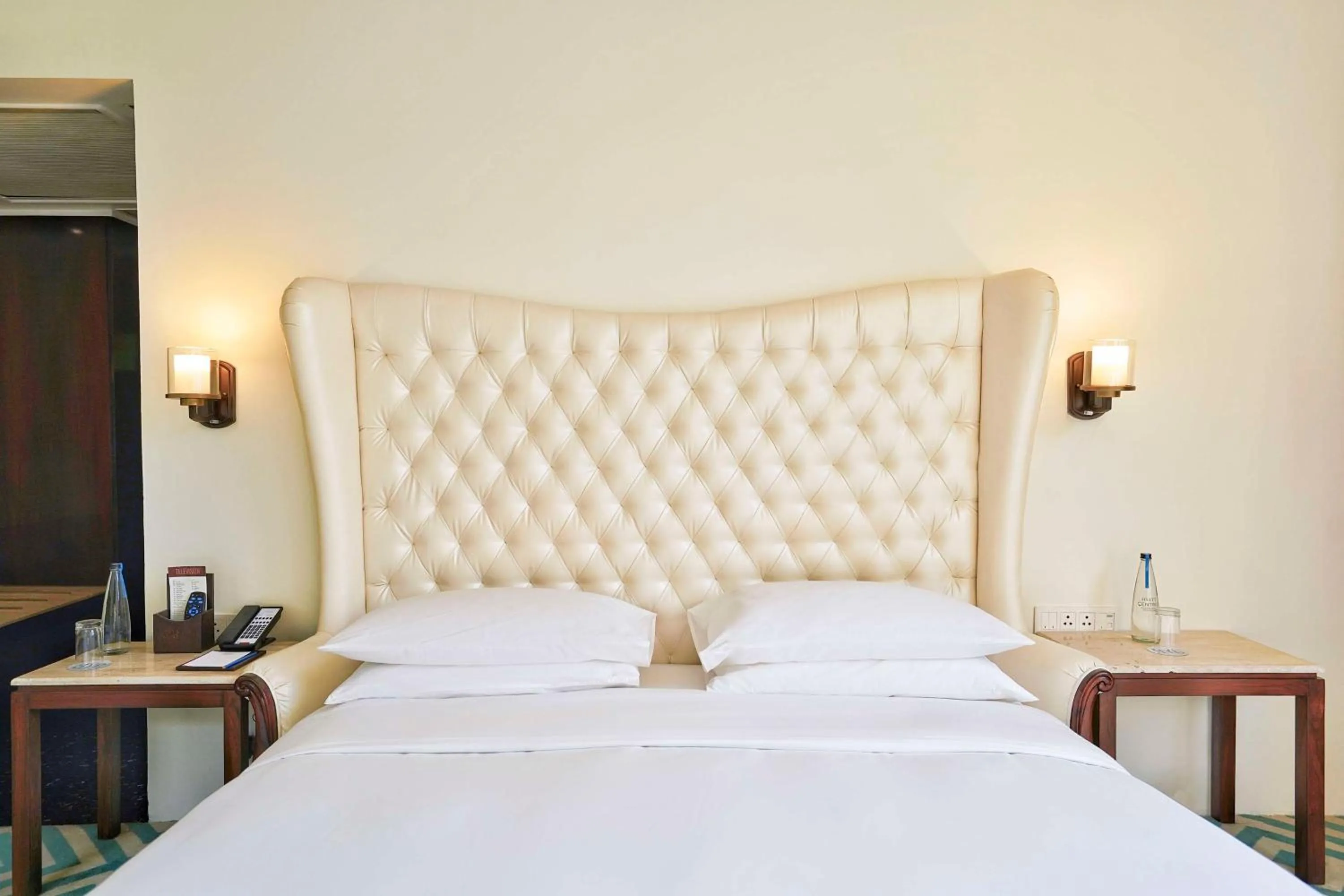 Bedroom, Bed in Hyatt Centric Rajpur Road Dehradun