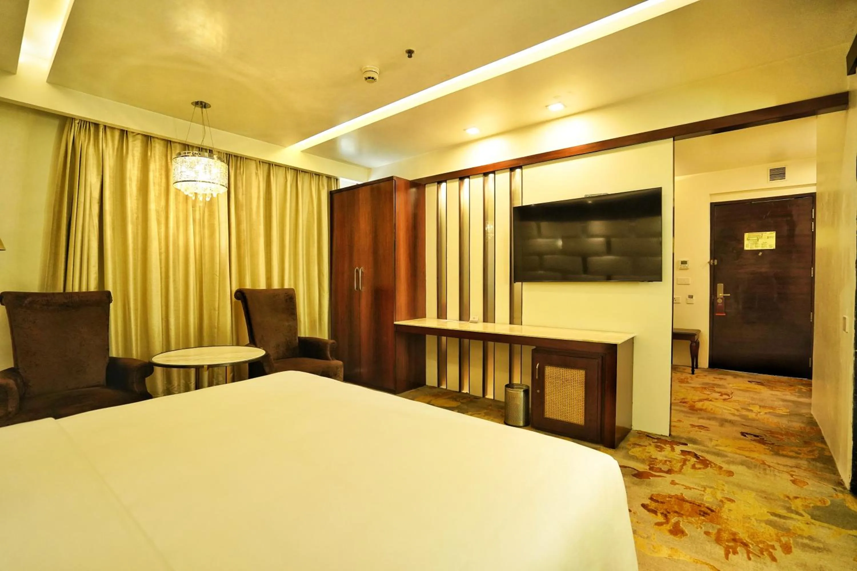 Bedroom, Bed in Hyatt Centric Rajpur Road Dehradun