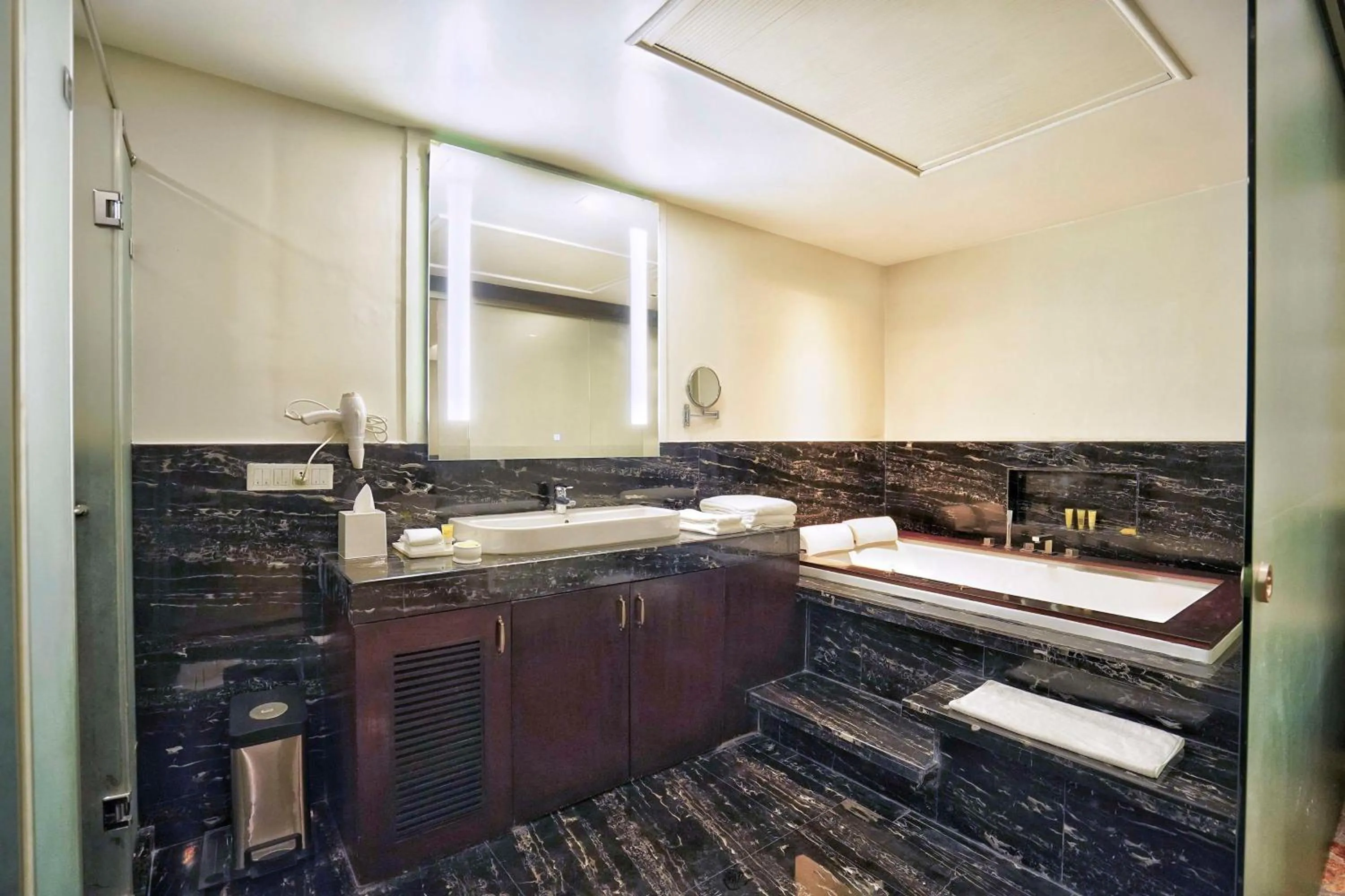 Bathroom in Hyatt Centric Rajpur Road Dehradun