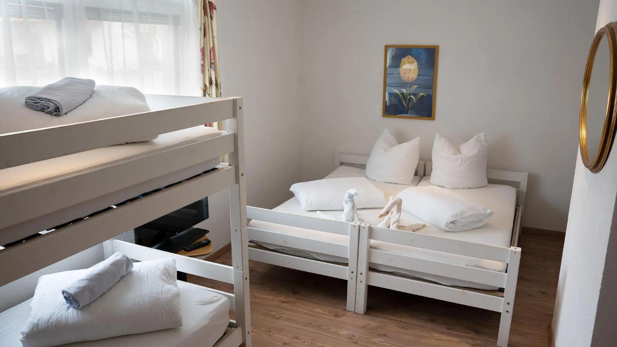 Quadruple Room with Private Bathroom in Ibex Hostel