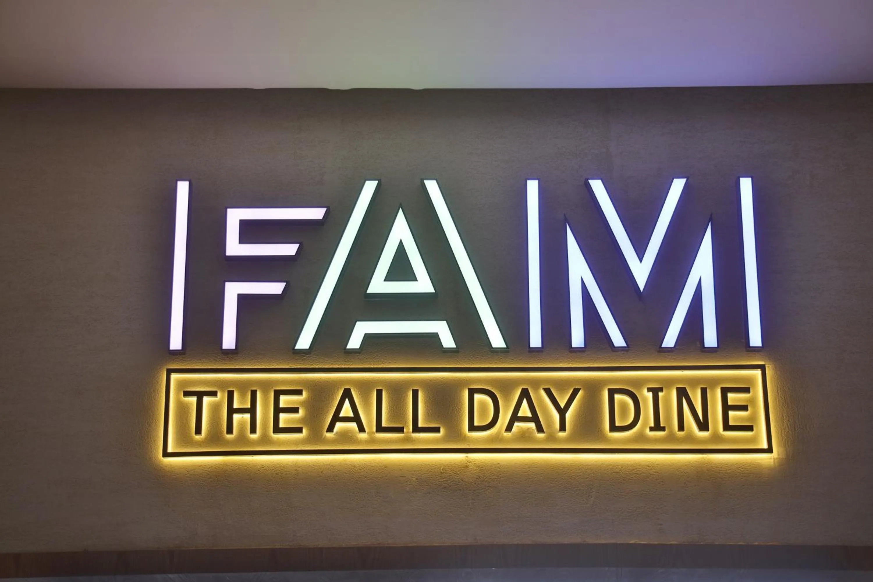 Restaurant/places to eat in Regenta - The World Surat