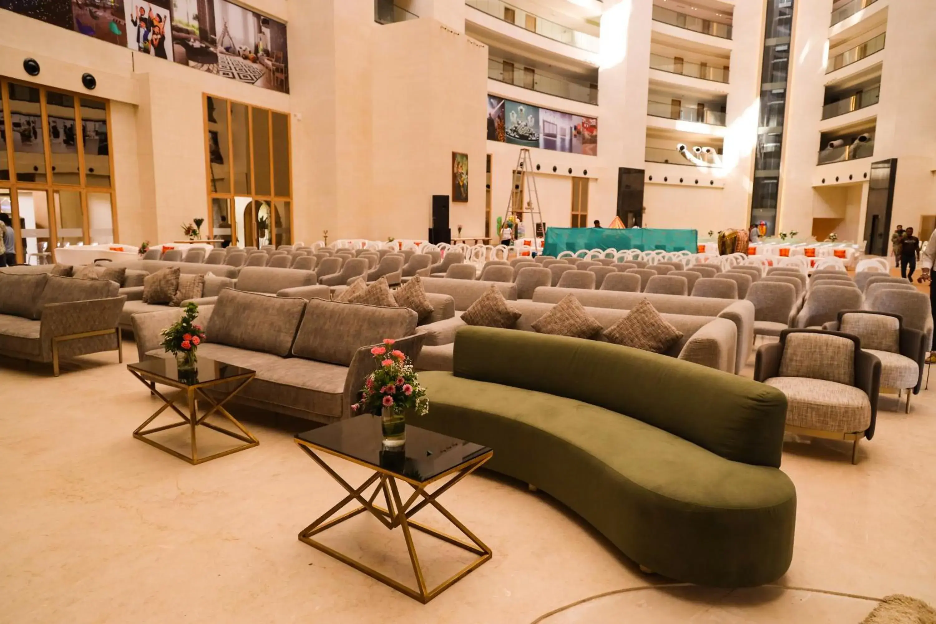 Property building in Regenta - The World Surat Property building in Regenta - The World Surat