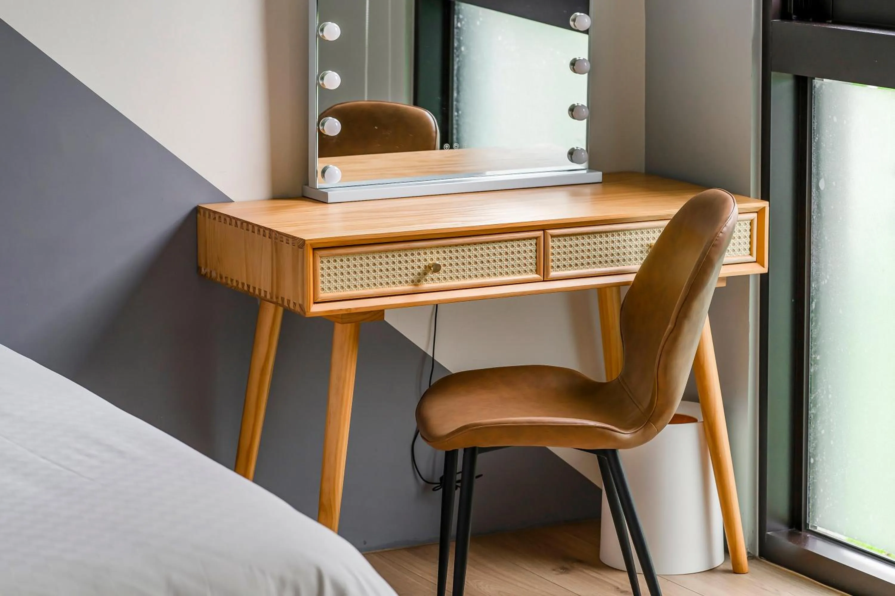 hair dresser in Ning Xia Time