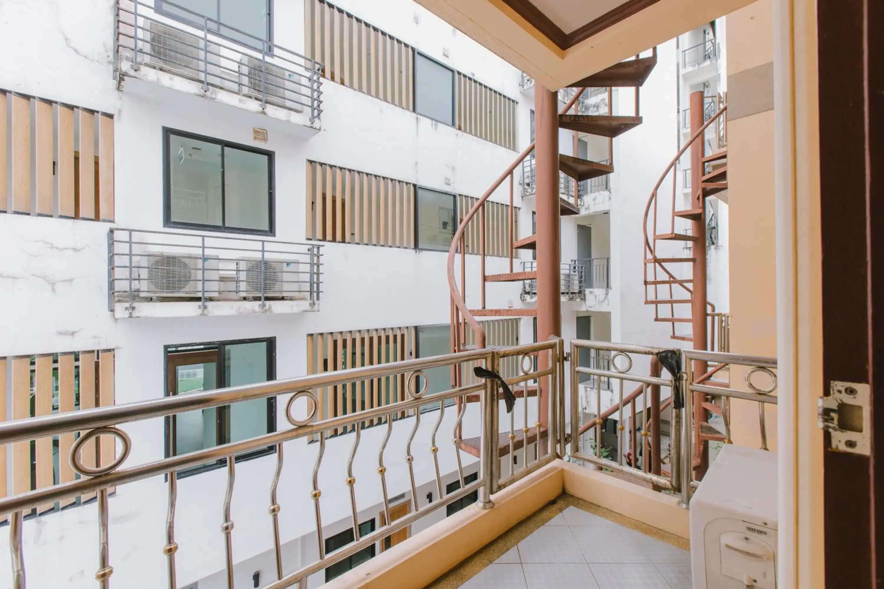 Balcony/Terrace in Sunstar Palace Patong Balcony/Terrace in Sunstar Palace Patong