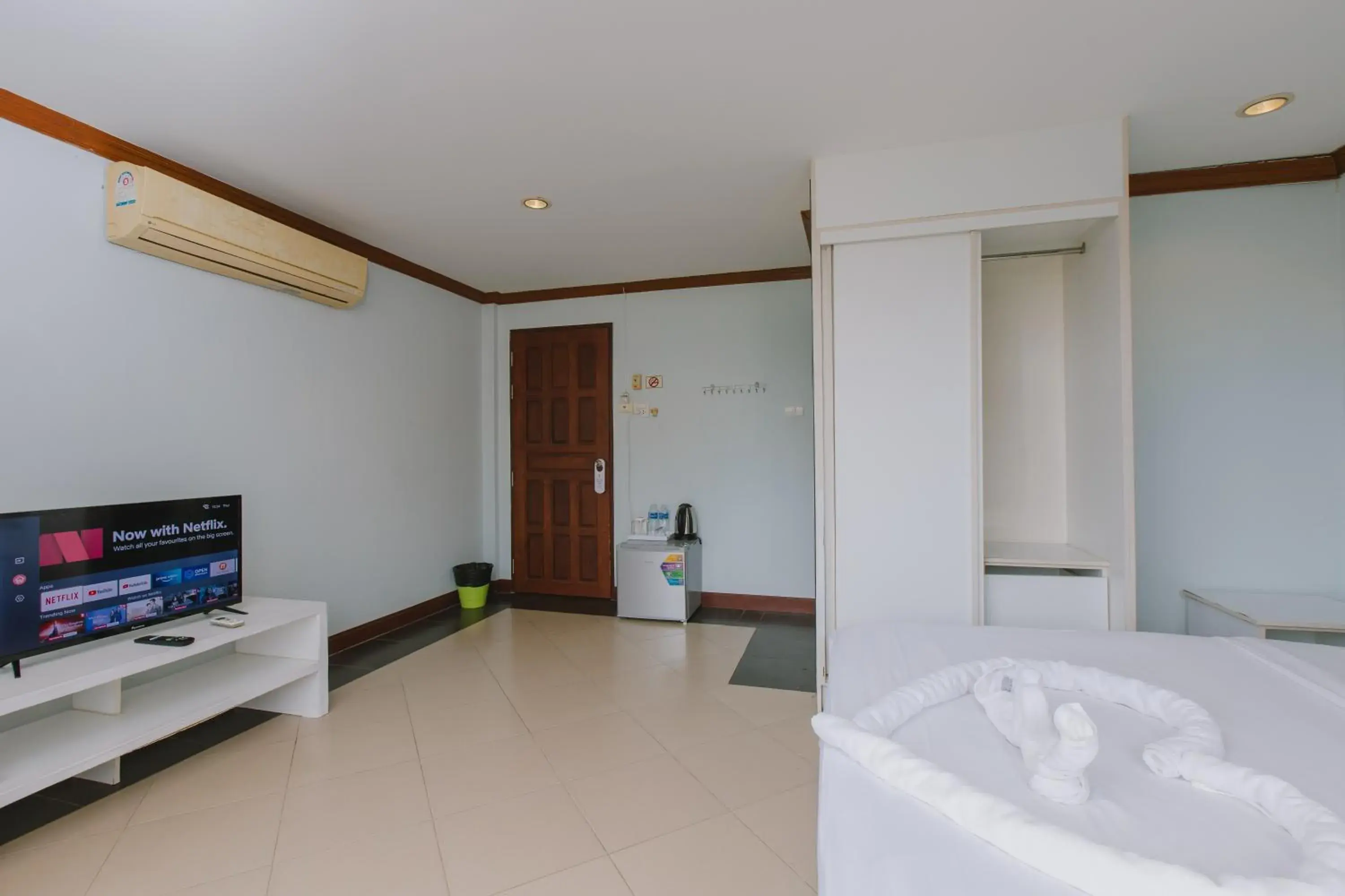 Photo of the whole room in Sunstar Palace Patong Photo of the whole room in Sunstar Palace Patong